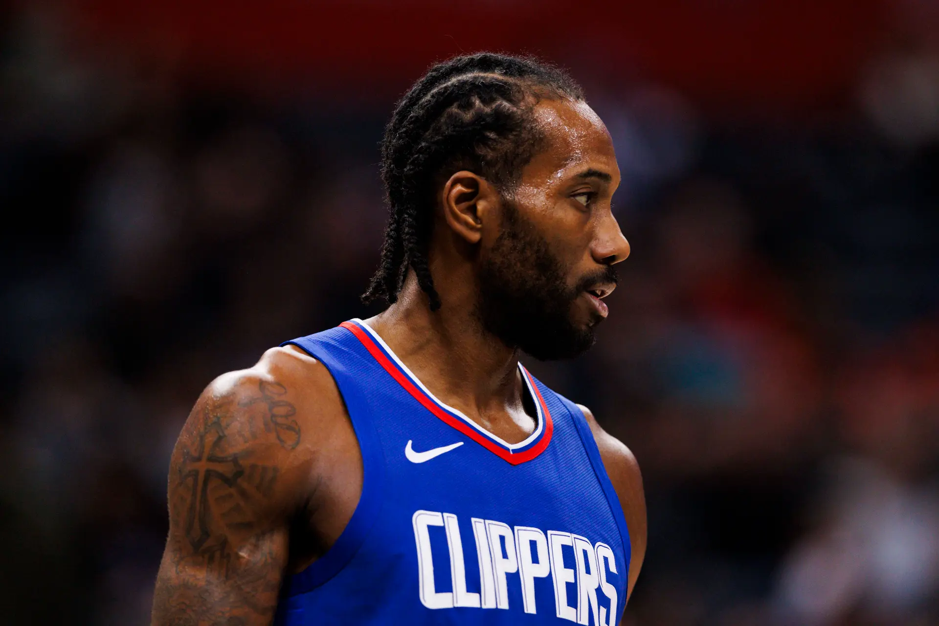 Los Clippers anotan ¡22 puntos consecutivos! al final del partido para ganar a los Nets con 14 de Kawhi