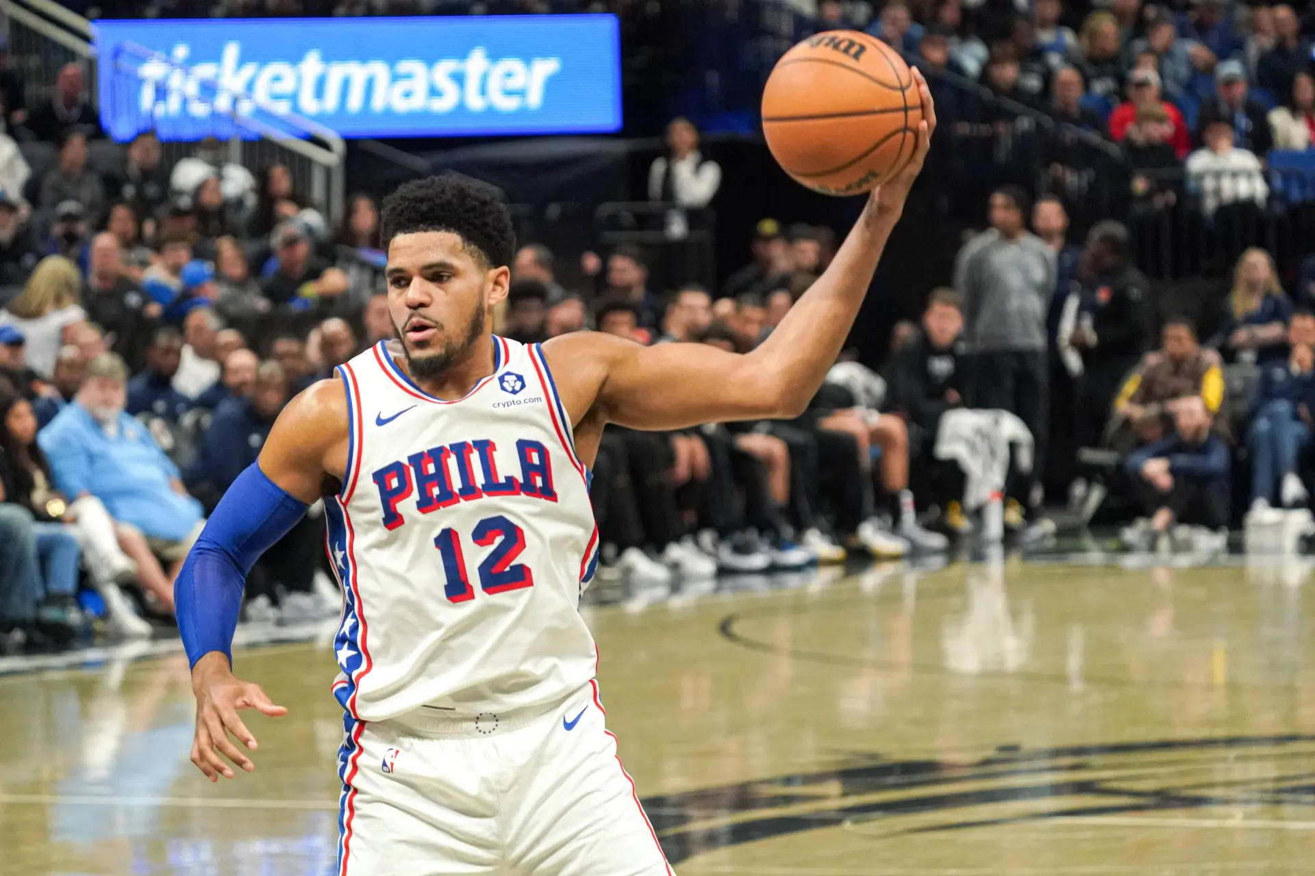 Los fans de los Philadelphia 76ers cargan contra Daryl Morey por el traspaso de Patrick Beverley a los Bucks: "Un mentiroso y un fraude"