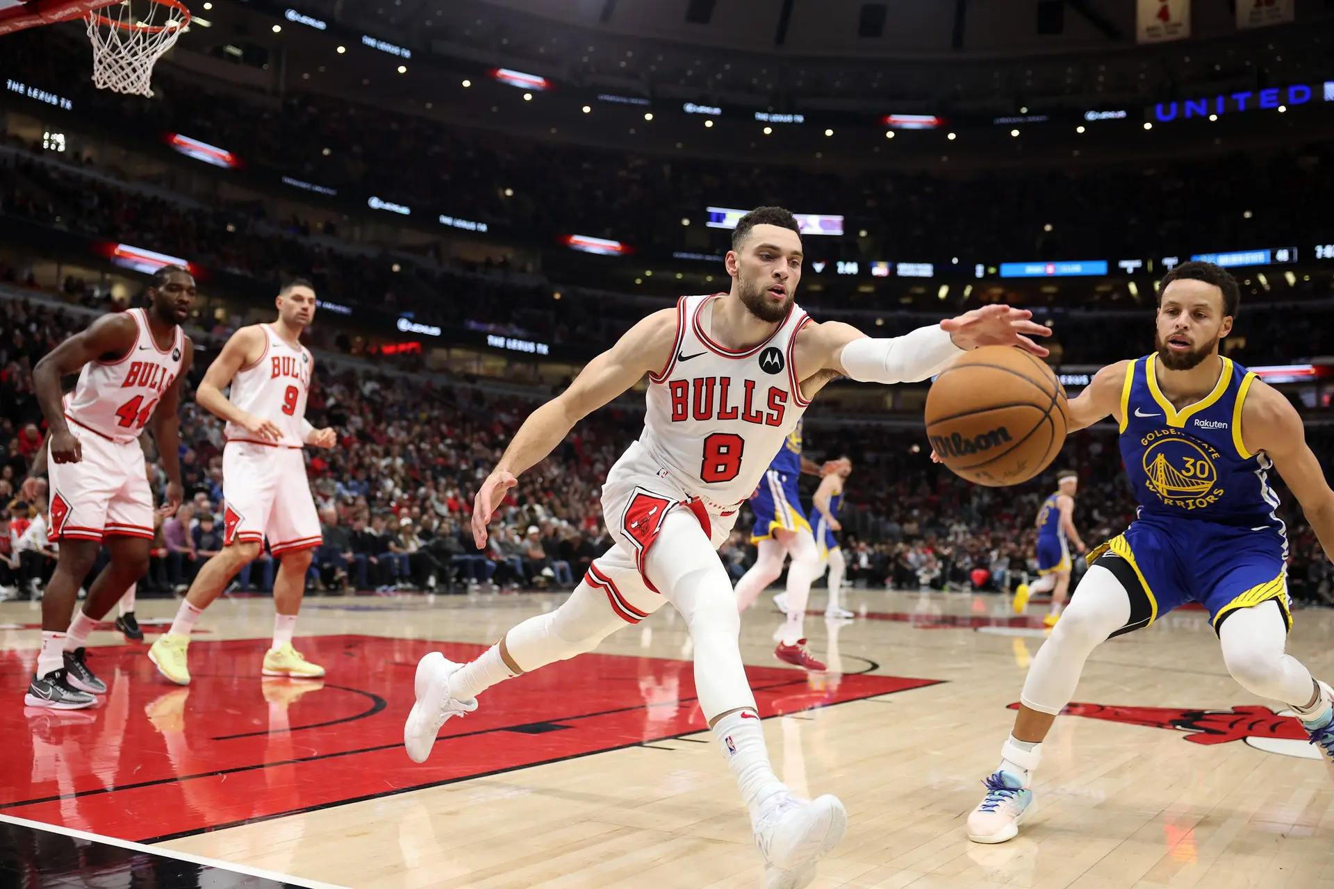 El GM de Chicago Bulls, tras concluir el mercado sin haber hecho traspasos: "Asumo la responsabilidad de los fracasos"