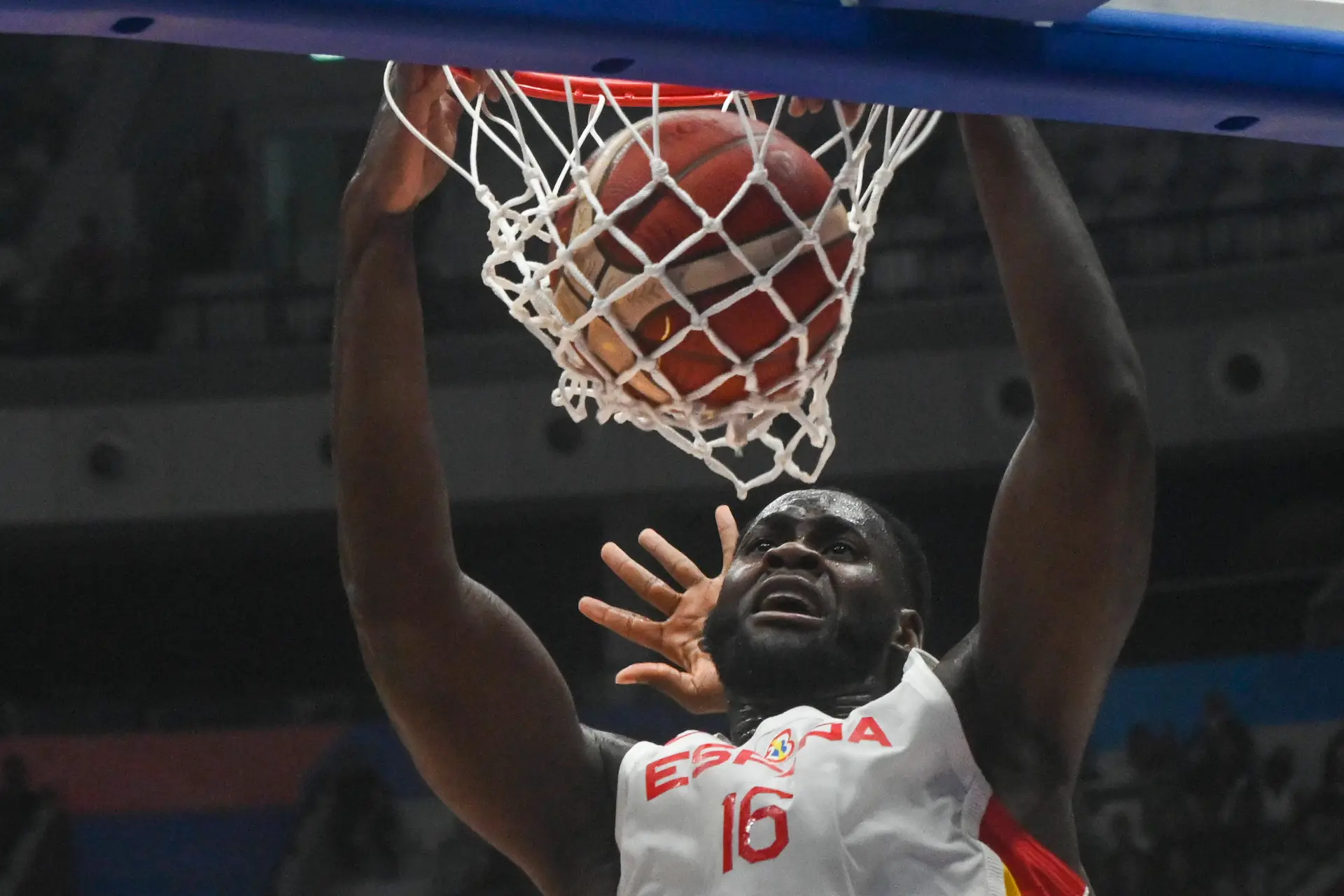 Pelotazo ¡Usman Garuba podrá jugar los playoffs con Golden State Warriors!