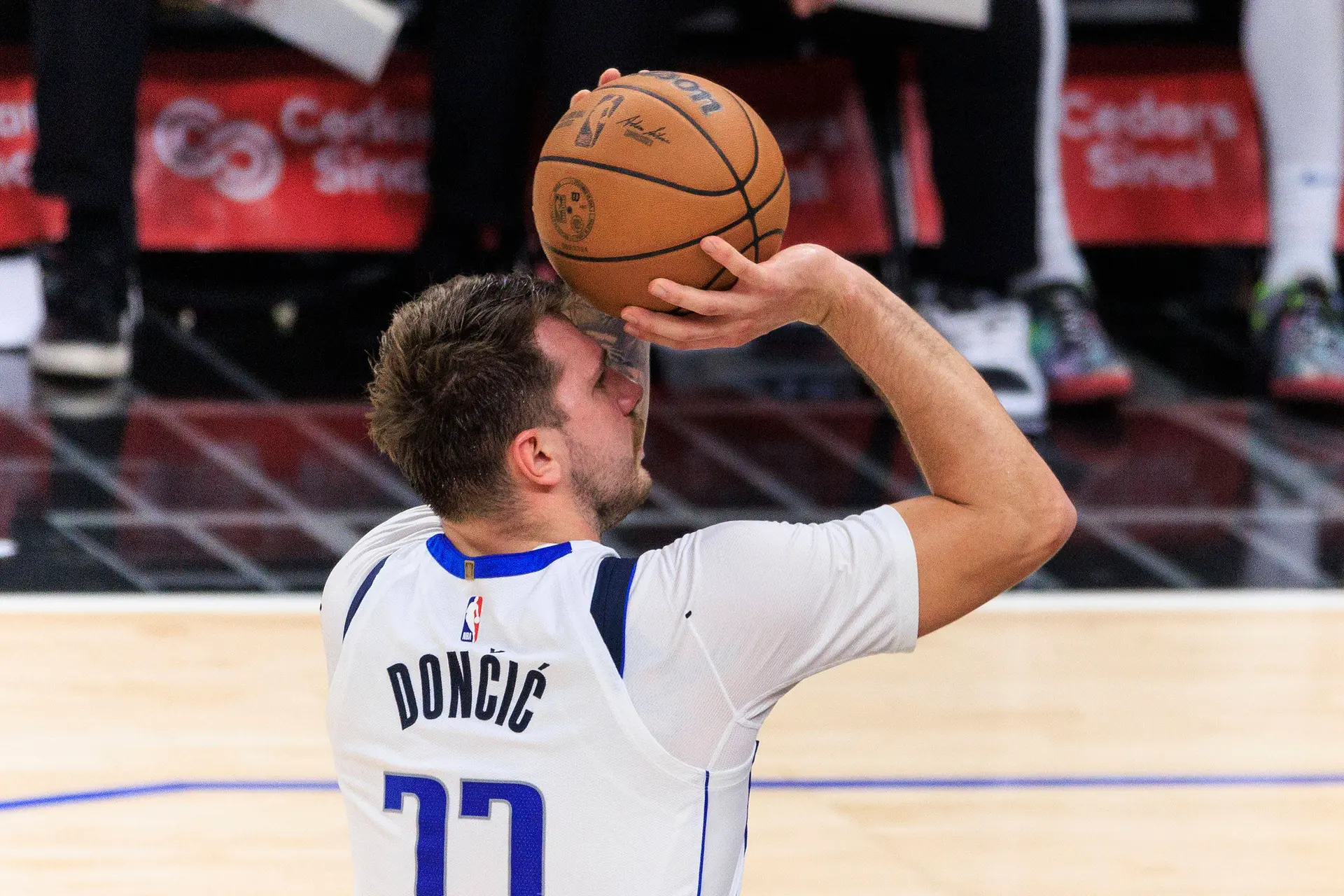doncic mavs 3