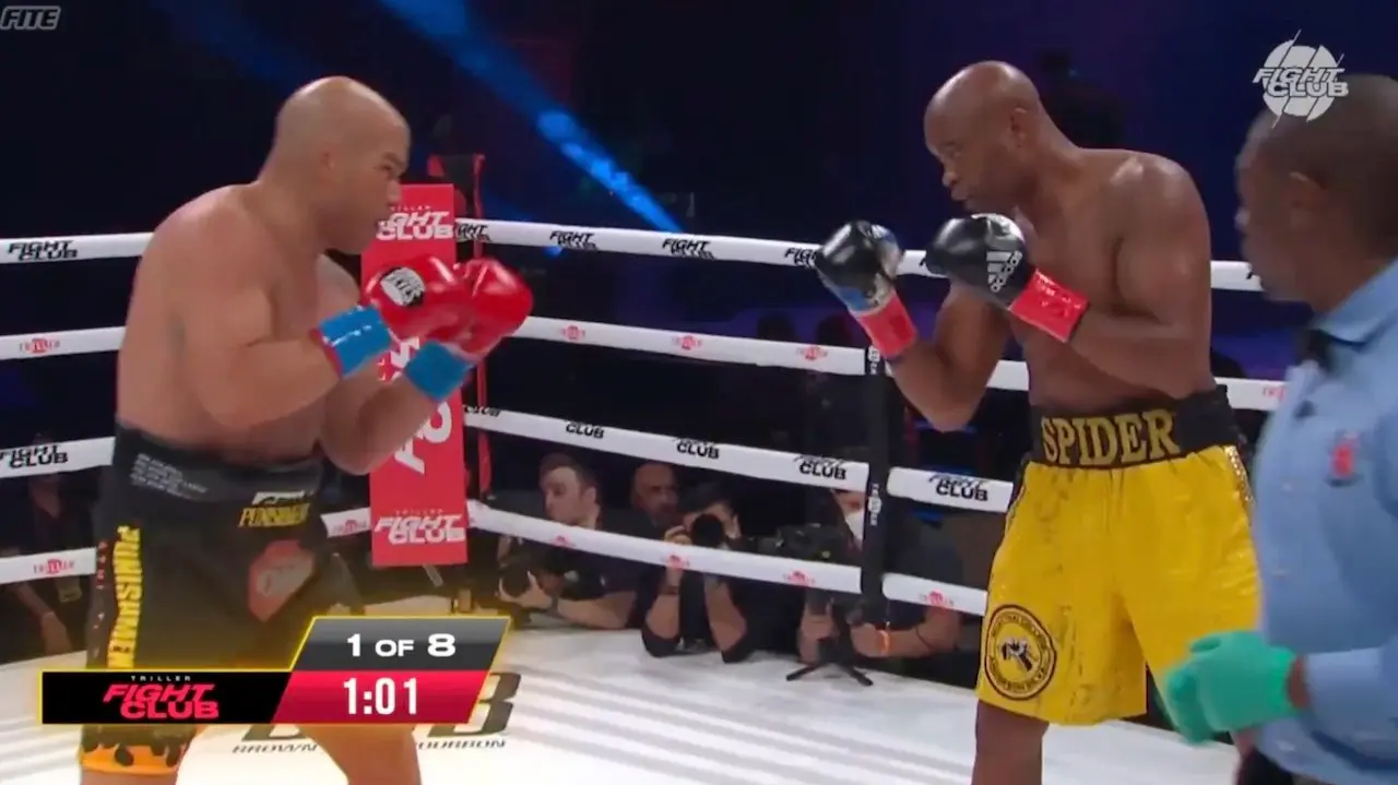 Anderson Silva slaat Tito Ortiz knockout