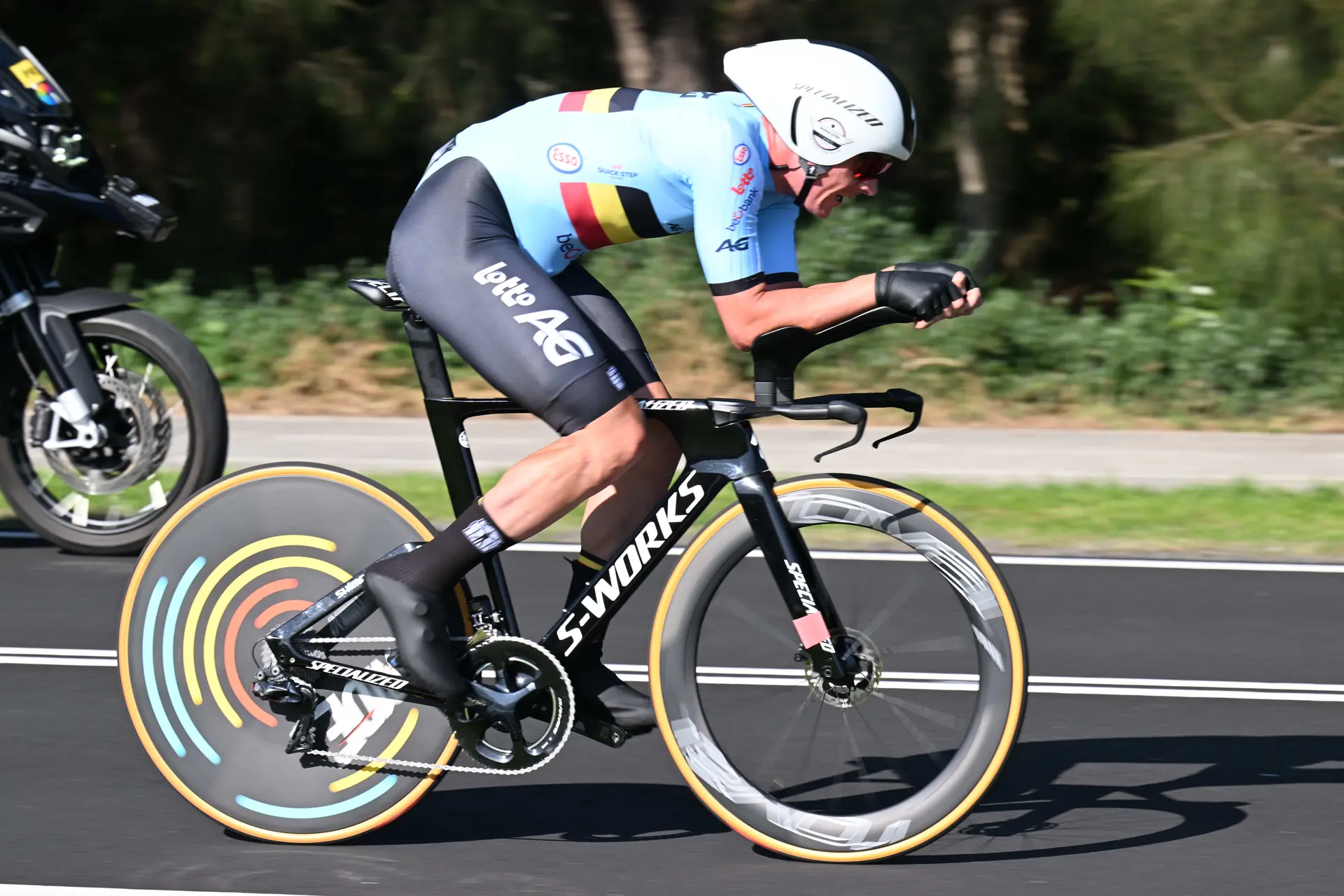 Yves Lampaert elogia a Evenepoel: "Ser campeón del mundo así solo es posible si eres un grande"