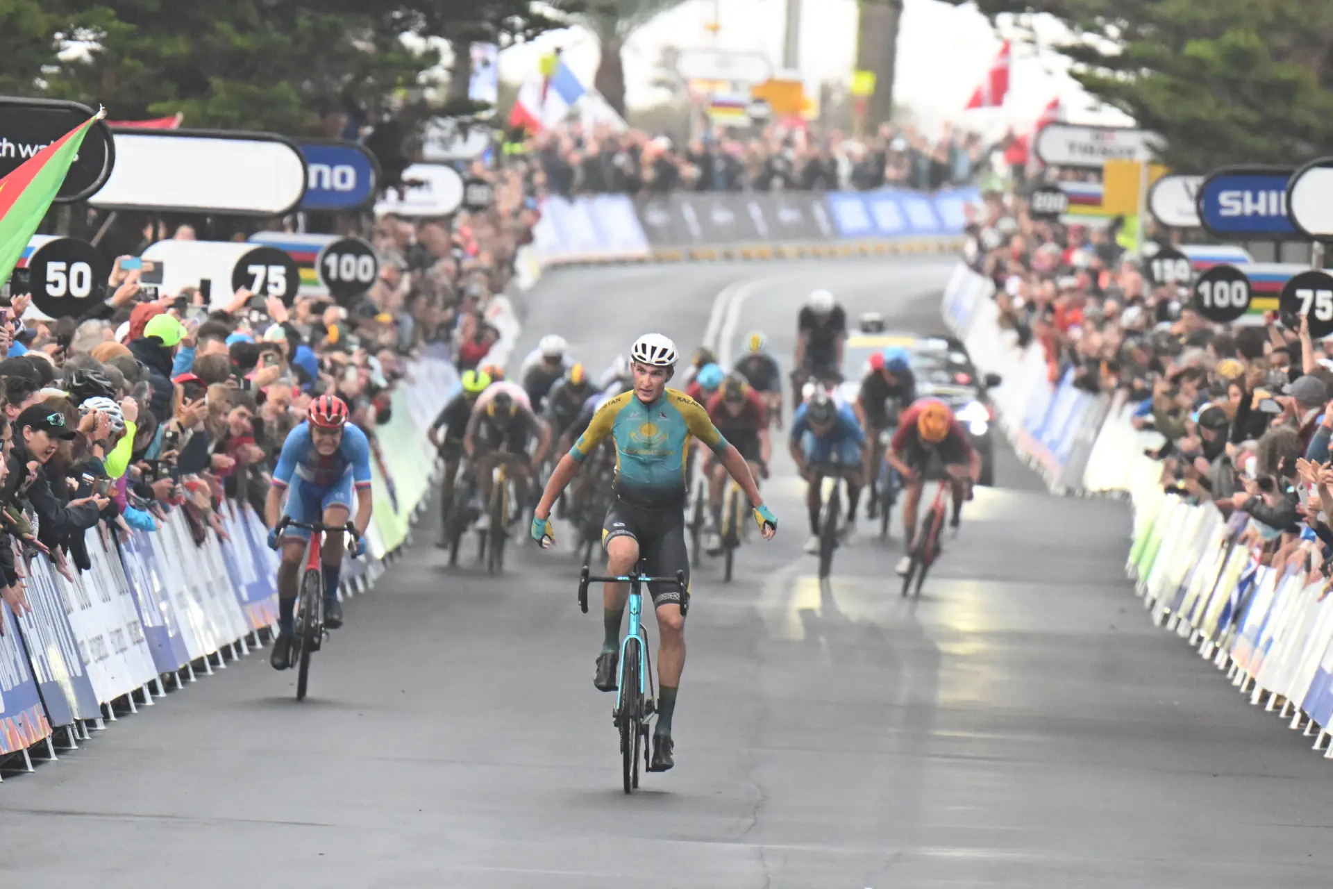 Yevgeniy Fedorov, el campeón del mundo Junior, lucirá su jersey arcoíris en Lombardía