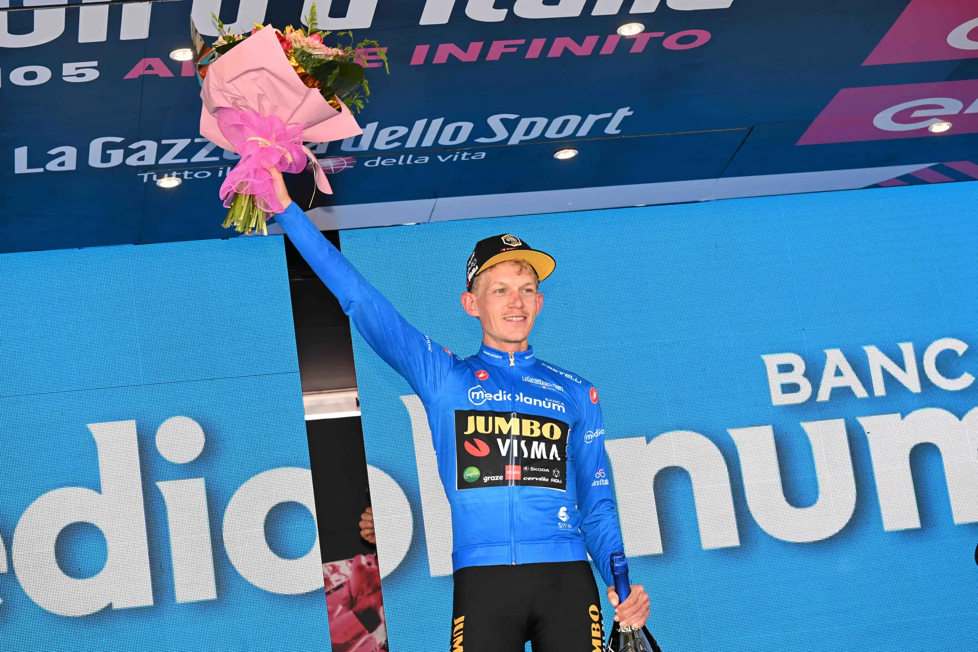 "Me siento bien en este papel y creo que me viene bien" - Koen Bouwman, listo para volver a ser gregario en 2023 pese a brillar en el Giro de Italia