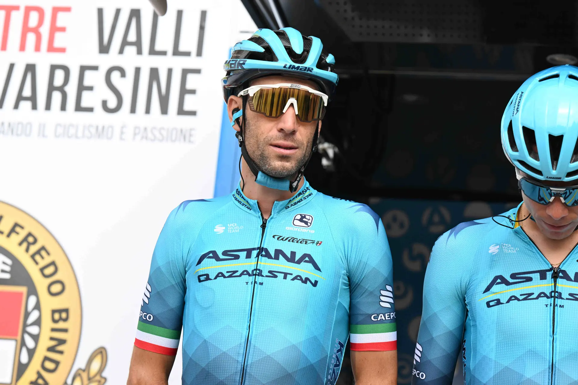 Vincenzo Nibali anticipa la batalla de Milán-San Remo: "Van der Poel y Van Aert son los dos rivales que tendrá Pogacar"