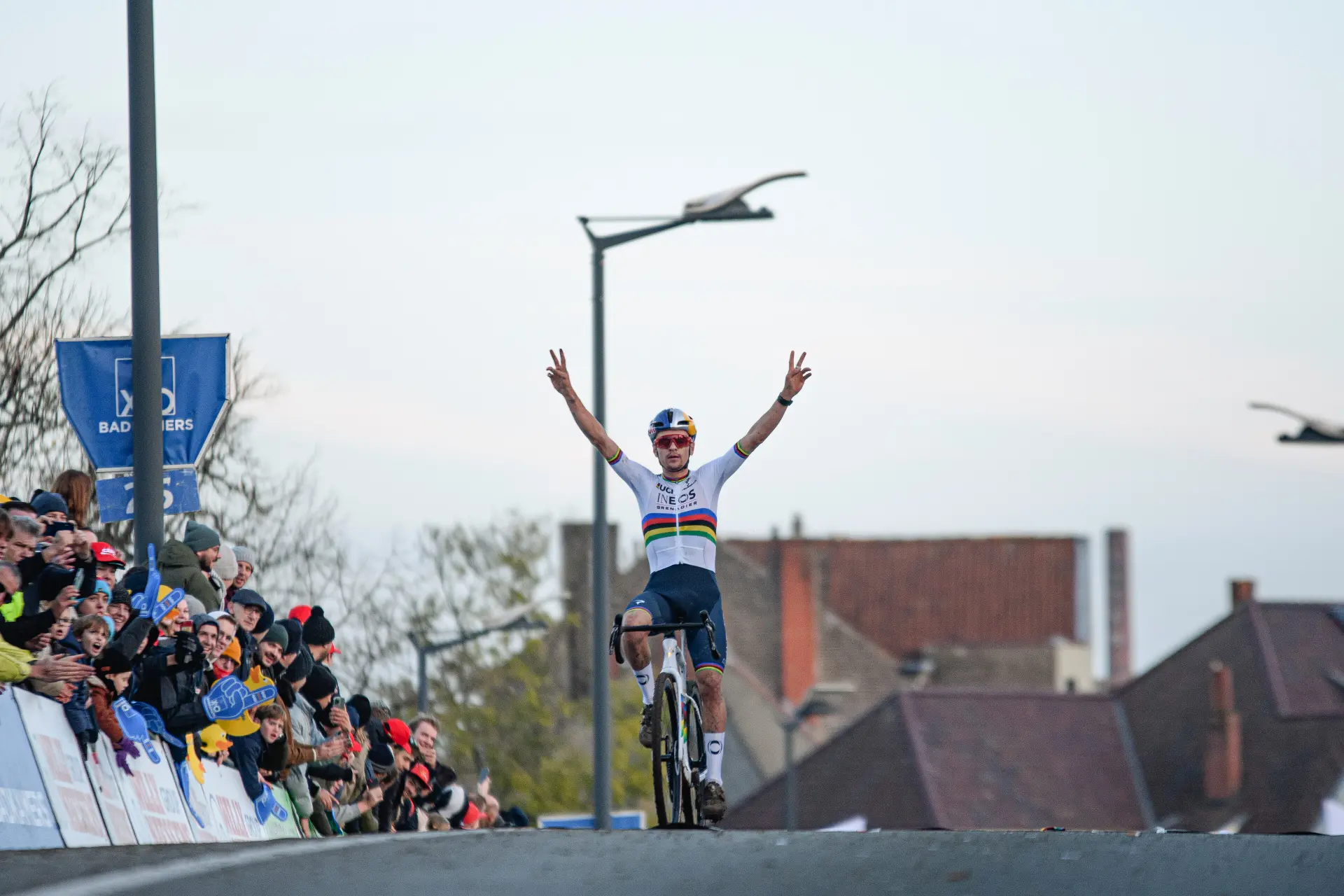 Sven Nys, sobre Pidcock y su espantada del Mundial de Ciclocross: "Sabe que sería difícil batir a Wout van Aert y Mathieu van der Poel"