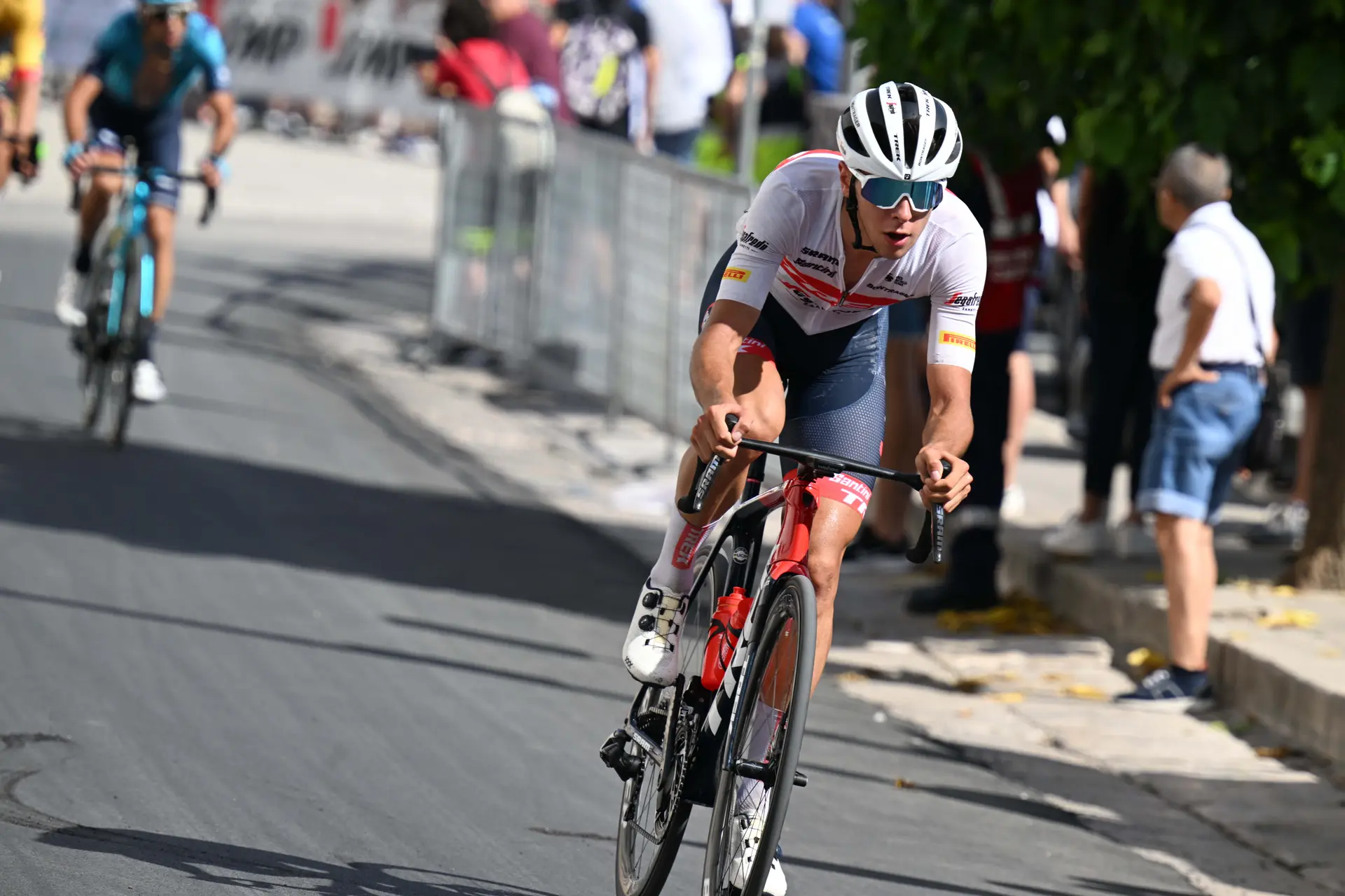 El ciclista italiano Antonio Tiberi mata de un disparo al gato de un ministro de San Marino