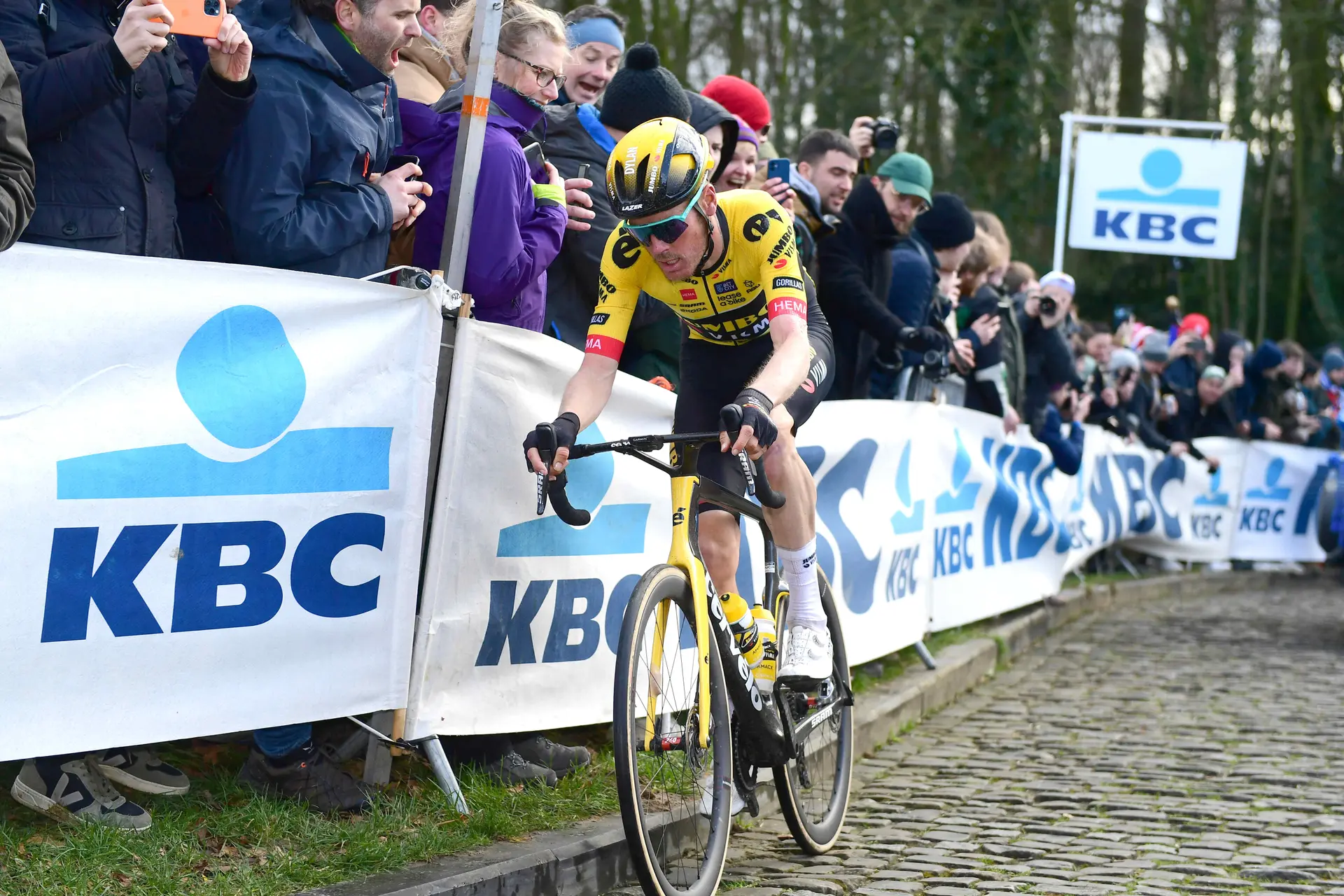 Wout van Aert, Christophe Laporte, Dylan van Baarle, Tiesj Benoot y Nathan van Hooydonck lideran el equipazo del Jumbo-Visma en la E3 Saxo Classic