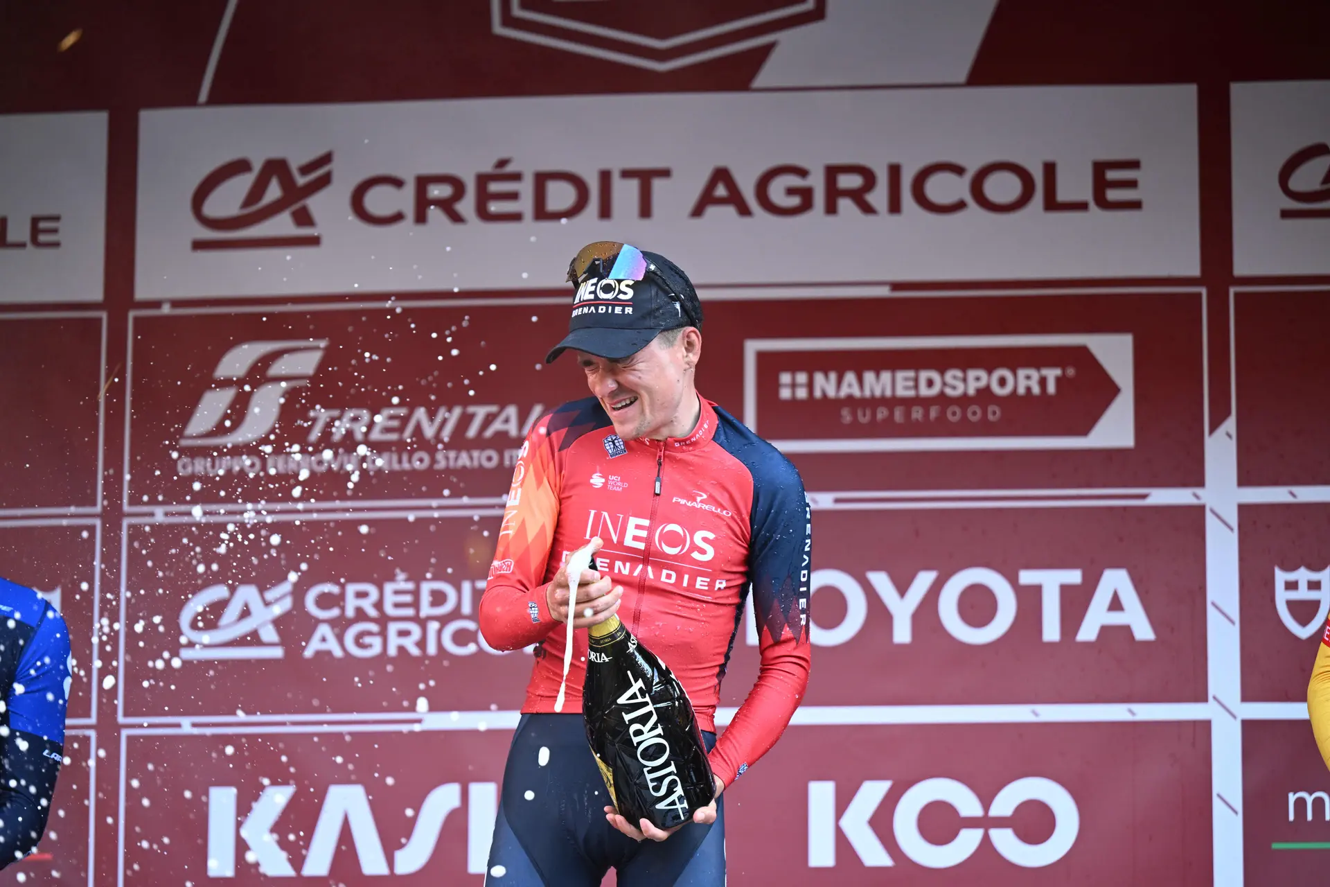 Lista de participantes final de la Strade Bianche 2024 con Tadej Pogacar, Ben Healy, Matej Mohoric, Richard Carapaz, Sergio Higuita, Iván García Cortina y Tom Pidcock