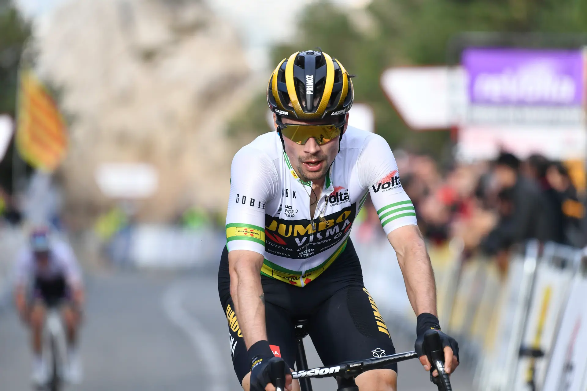 Primoz Roglic se preocupa por el aluvión de bajas por COVID-19 del Jumbo-Visma para el Giro de Italia: "Por supuesto que no es divertido"