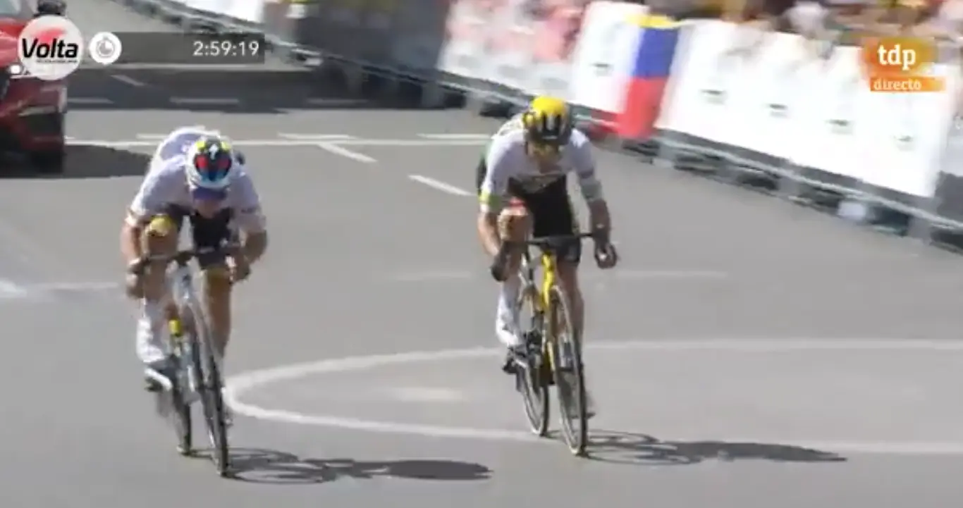 Vídeo: ¿Deja ganar Primoz Roglic a Remco Evenepoel en el esprint final de la Volta a Catalunya?