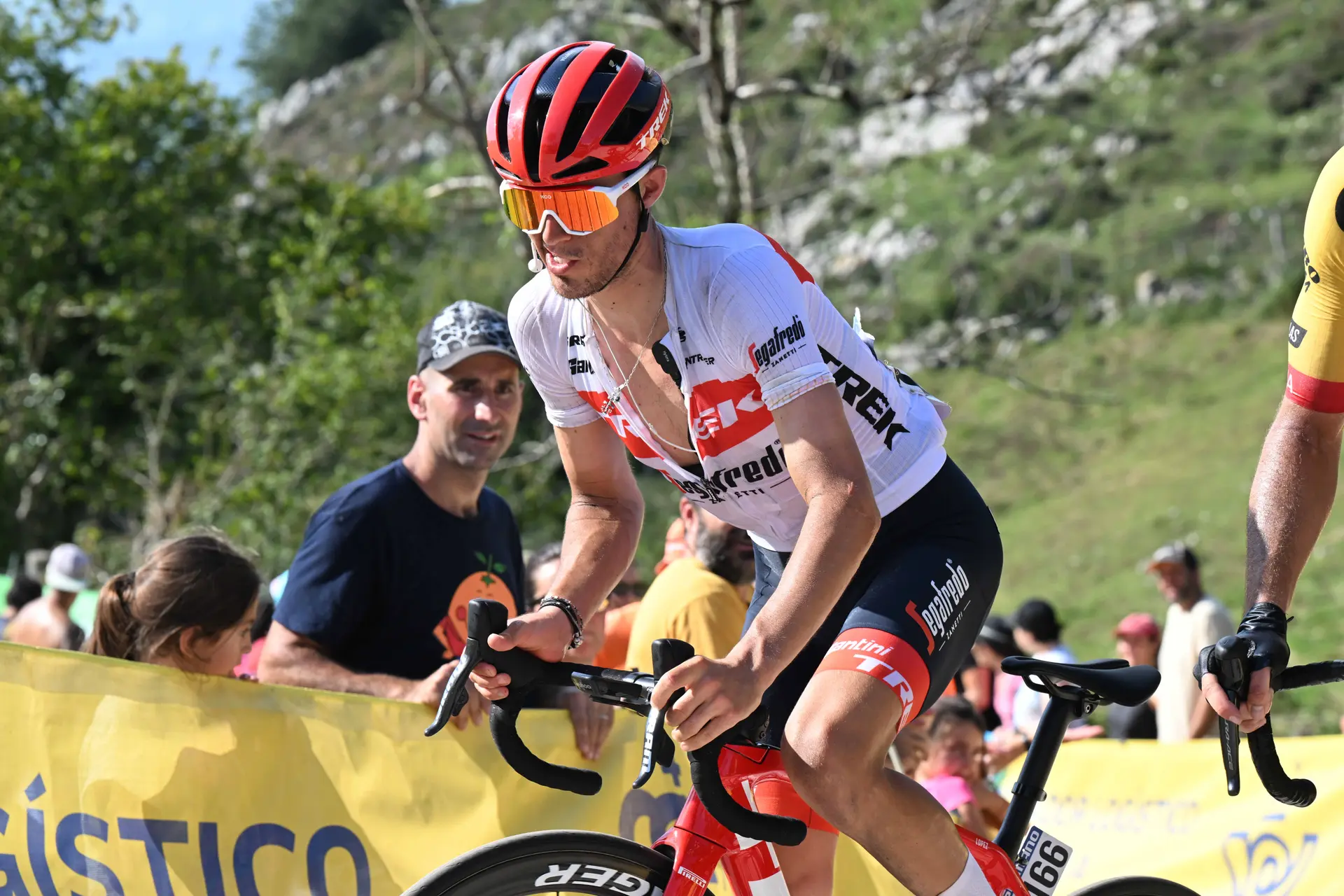 Juanpe López, tras atacar en la Itzulia: "Lo he probado desde lejos y se me ha hecho un poco largo"