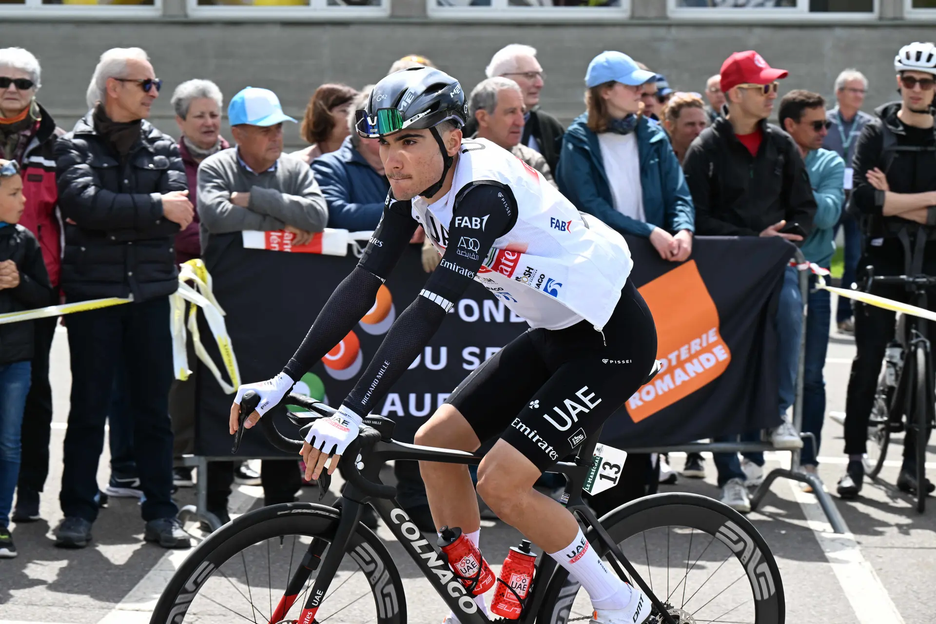 Juan Ayuso, sincero tras quedar segundo en la 2ª etapa del Tour de Romandía: "Cada día estoy mejor, pero mi mejor forma está lejos"
