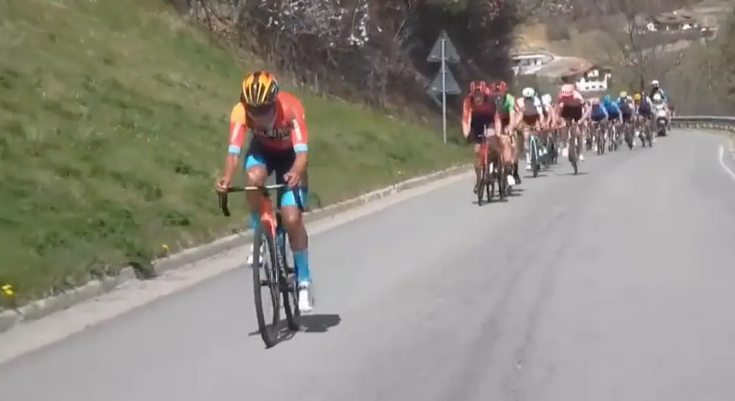 Vídeo: El brutal ataque de Santiago Buitrago que casi le da el triunfo en el Tour de los Alpes