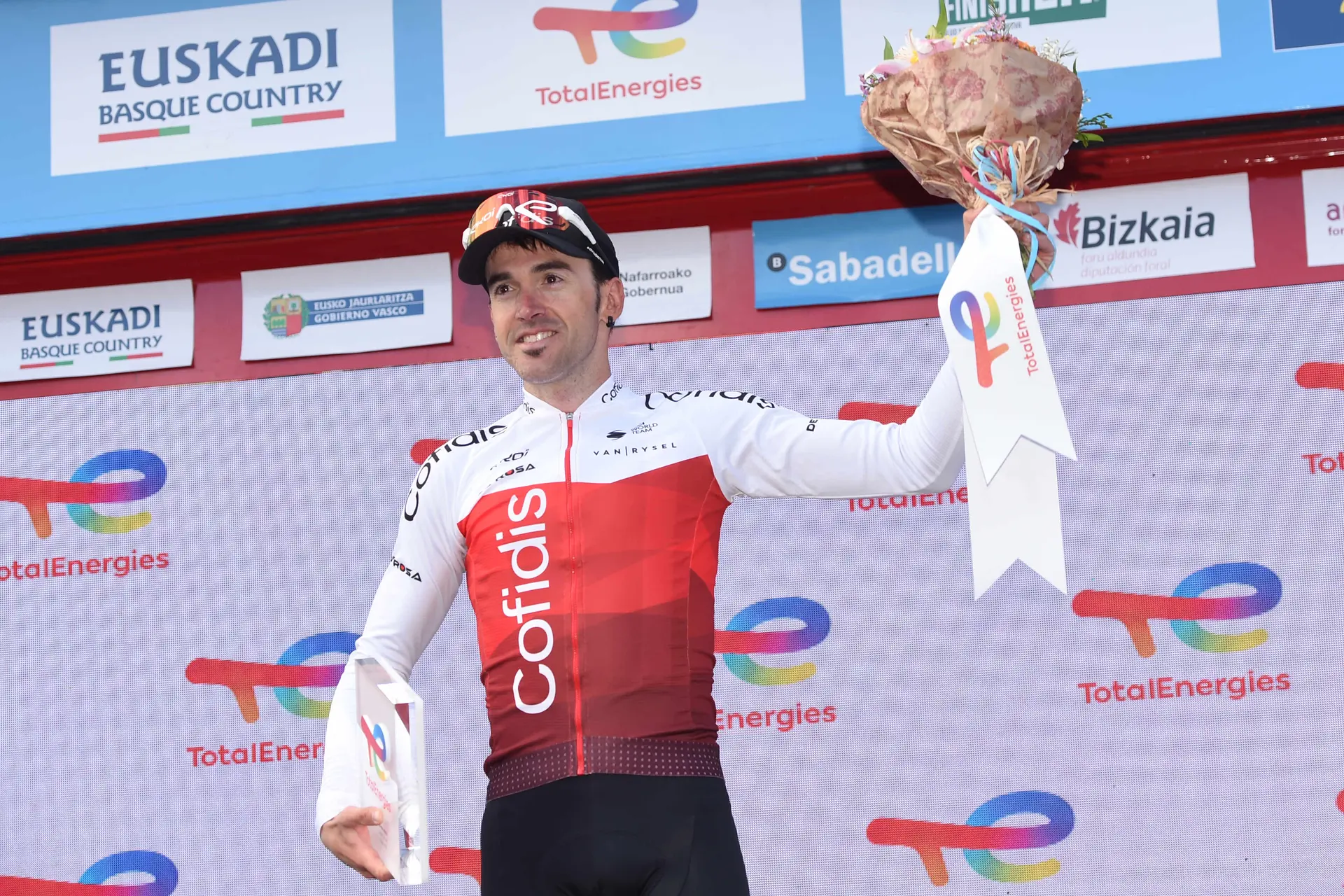 Ion Izagirre, tras su épico triunfo en la etapa 12 del Tour de Francia: "Estoy tan feliz que apenas puedo creerlo"