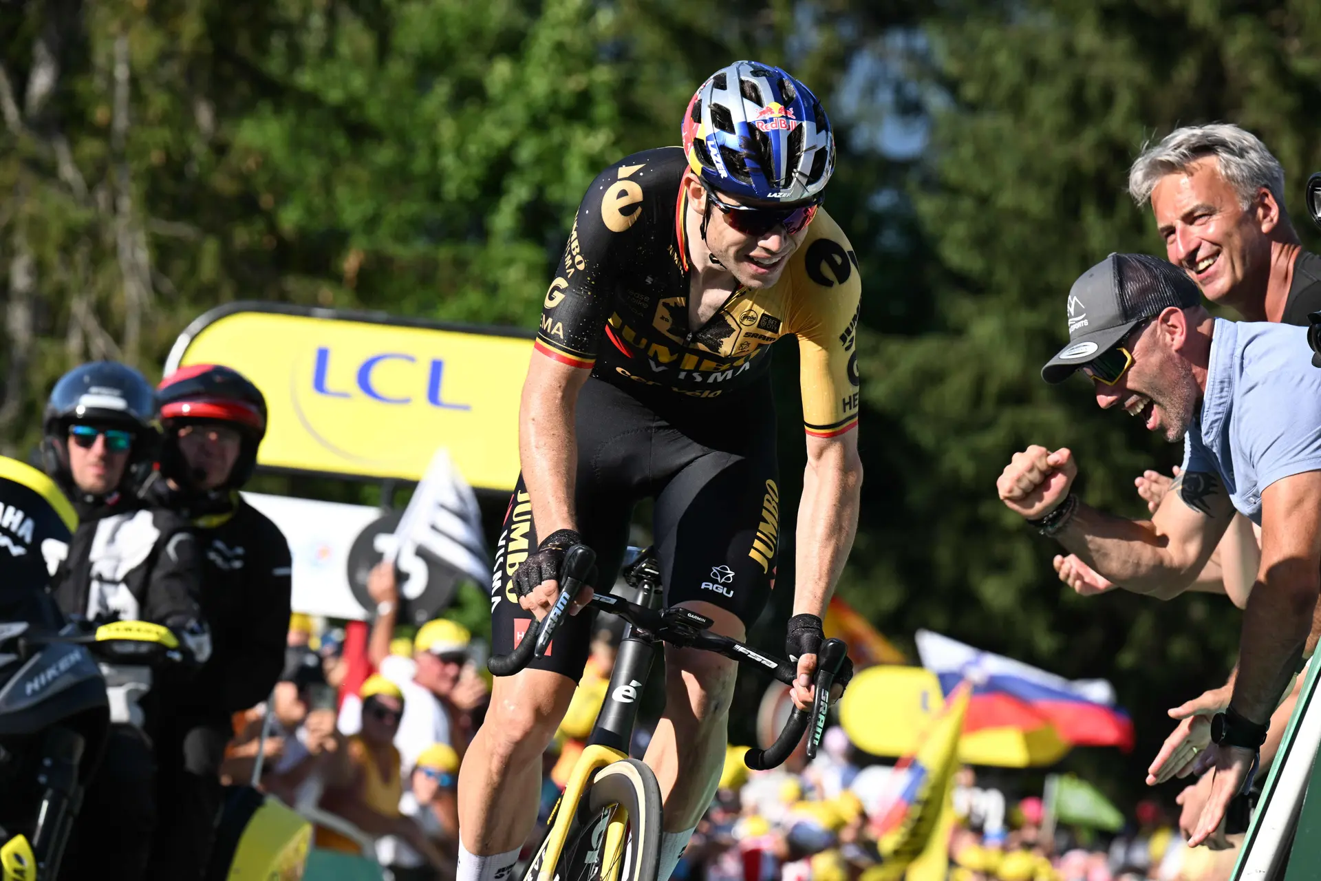 Lista de participantes final del Tour de Gran Bretaña con Carlos Rodríguez, Gaviria, Van Aert, Pidcock, Gonzalo Serrano, Sam Bennett, Sheffield y Kooij