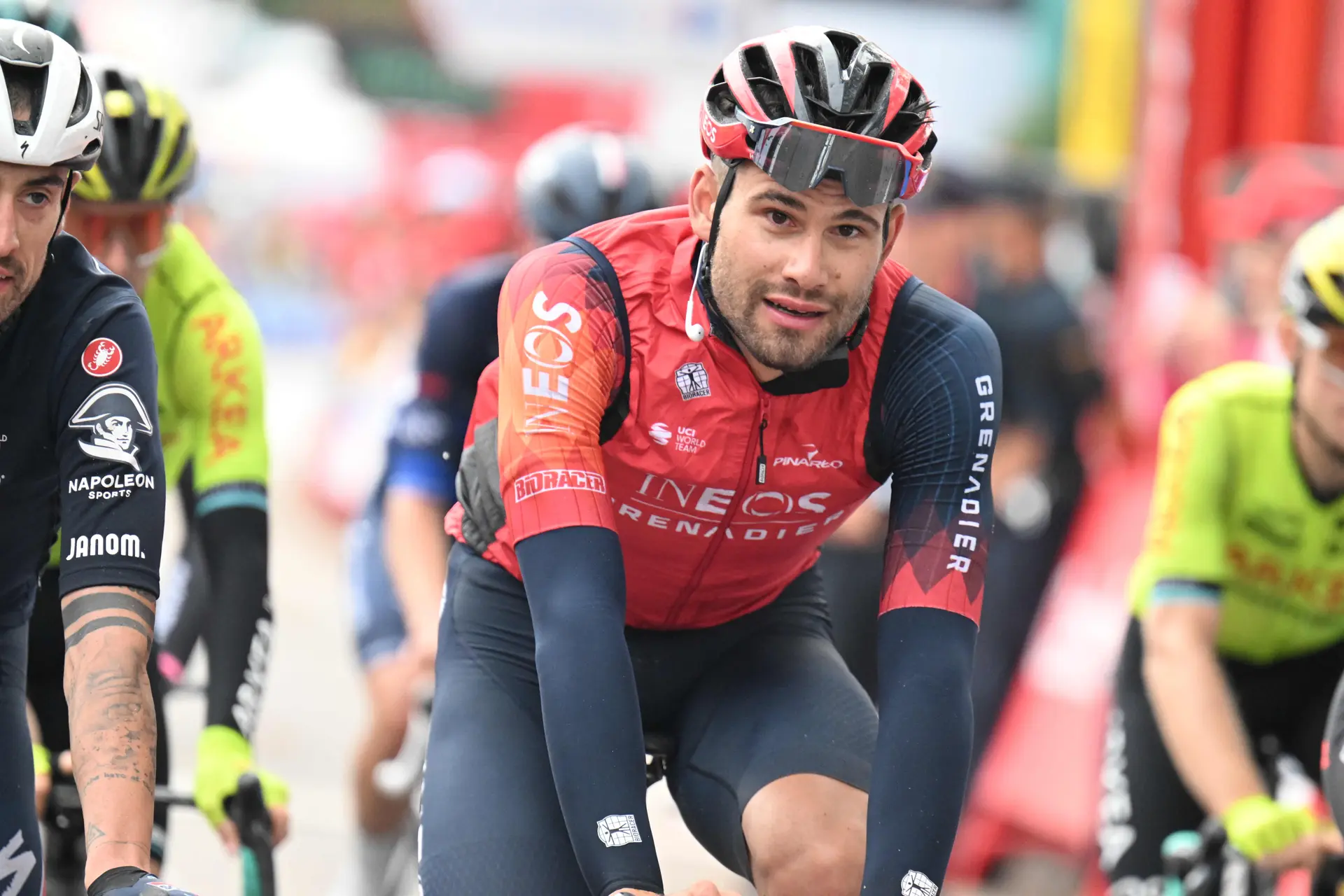Filippo Ganna impresiona con su segundo puesto en la etapa 5 de la Vuelta: "La caída a 3 km del final me hizo perder energía"