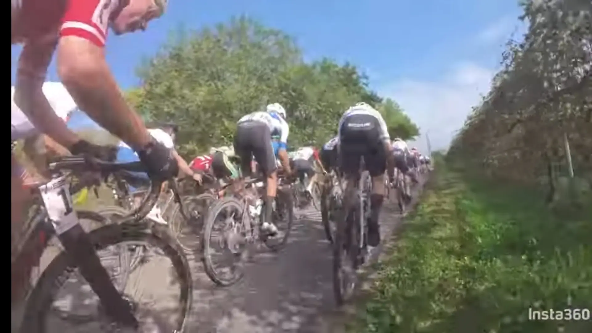 VÍDEO: Imágenes en bicicleta de la carnicería que fue el Mundial de Gravel