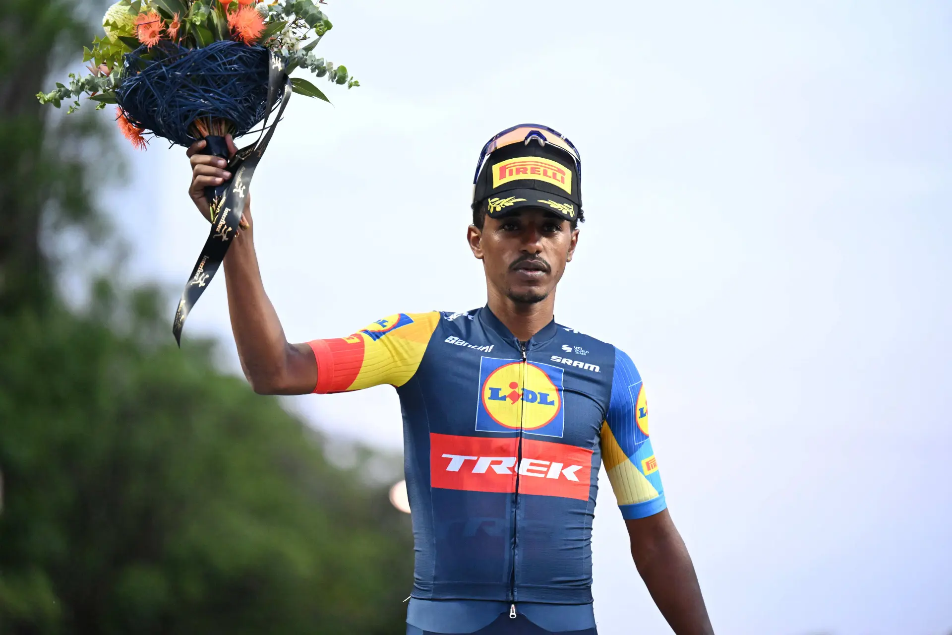 ¡África llega a Movistar Team! Aterriza el escalador Natnael Tesfatsion de cara a 2025