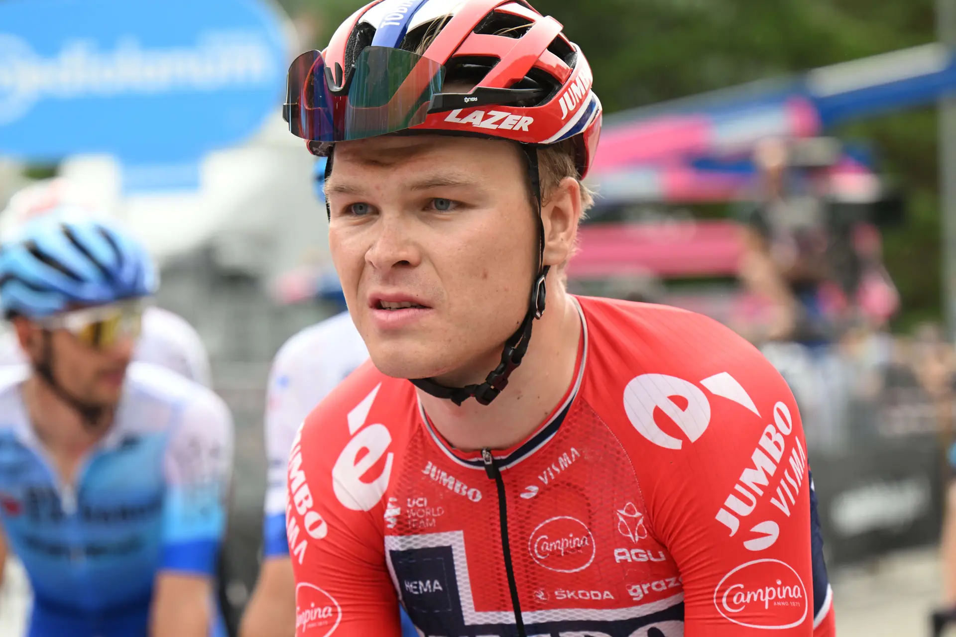 Tobias Foss informa de su concentración con el INEOS Grenadiers en Tenerife: "Está yendo super bien"