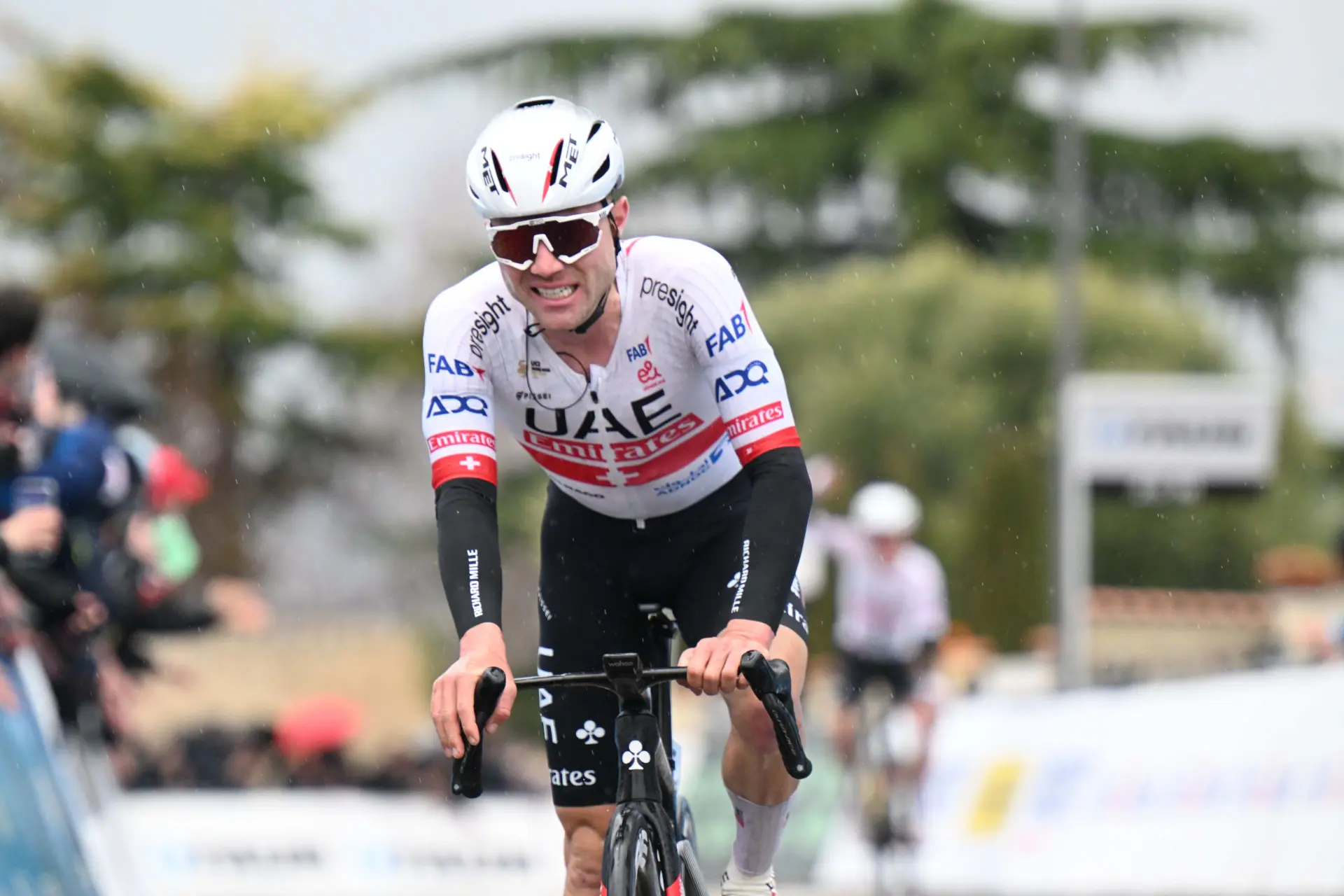 Lista de participantes de la Eschborn-Frankurt 2024 con Alex Aranburu, Iván García Cortina, Marc Hirschi, Thibau Nys y Maxim van Gils