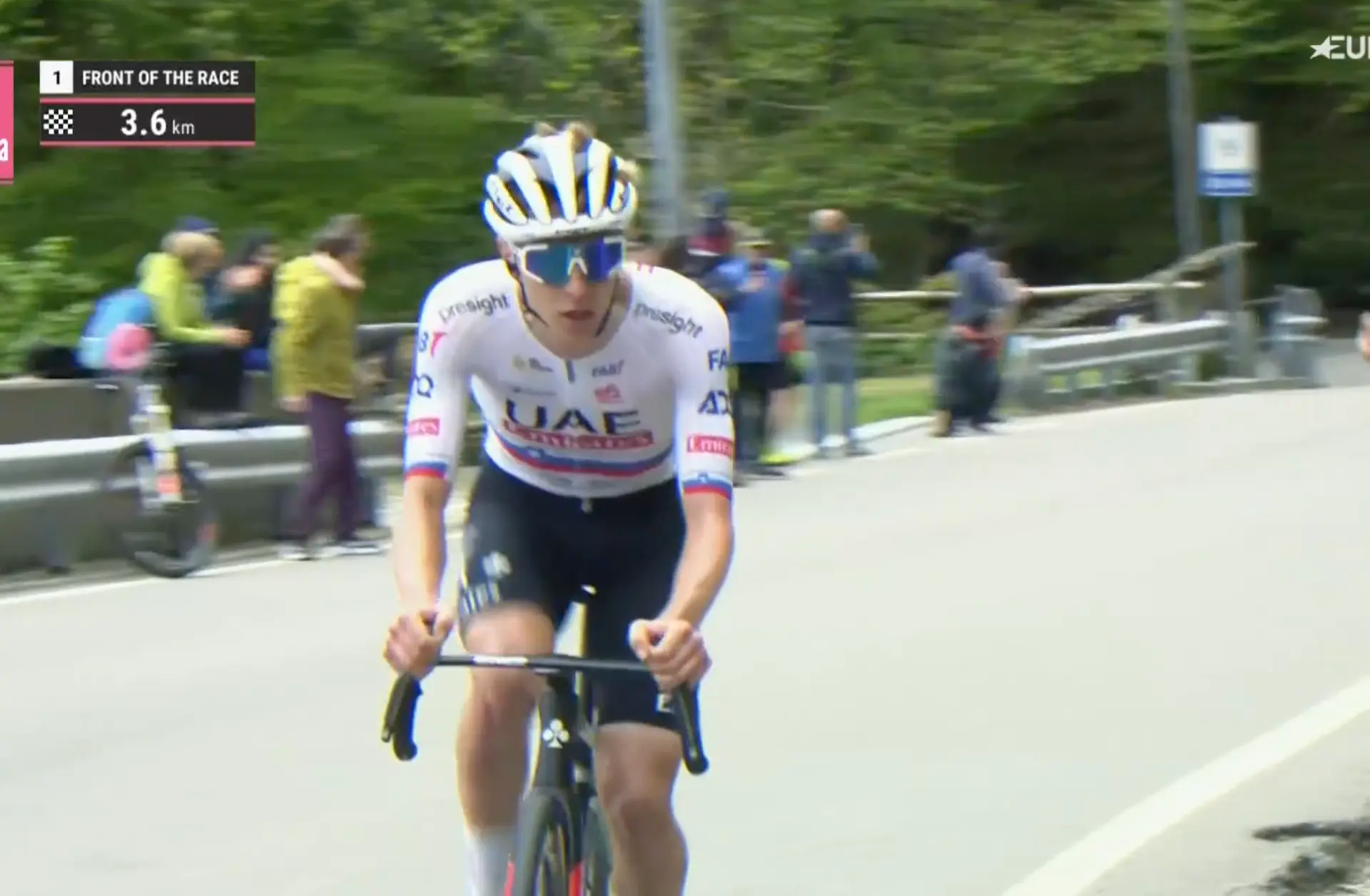 ETAPA 2 GIRO DE ITALIA 2024 EN DIRECTO | ¡Ataque ganador de Tadej Pogacar hacia la victoria!