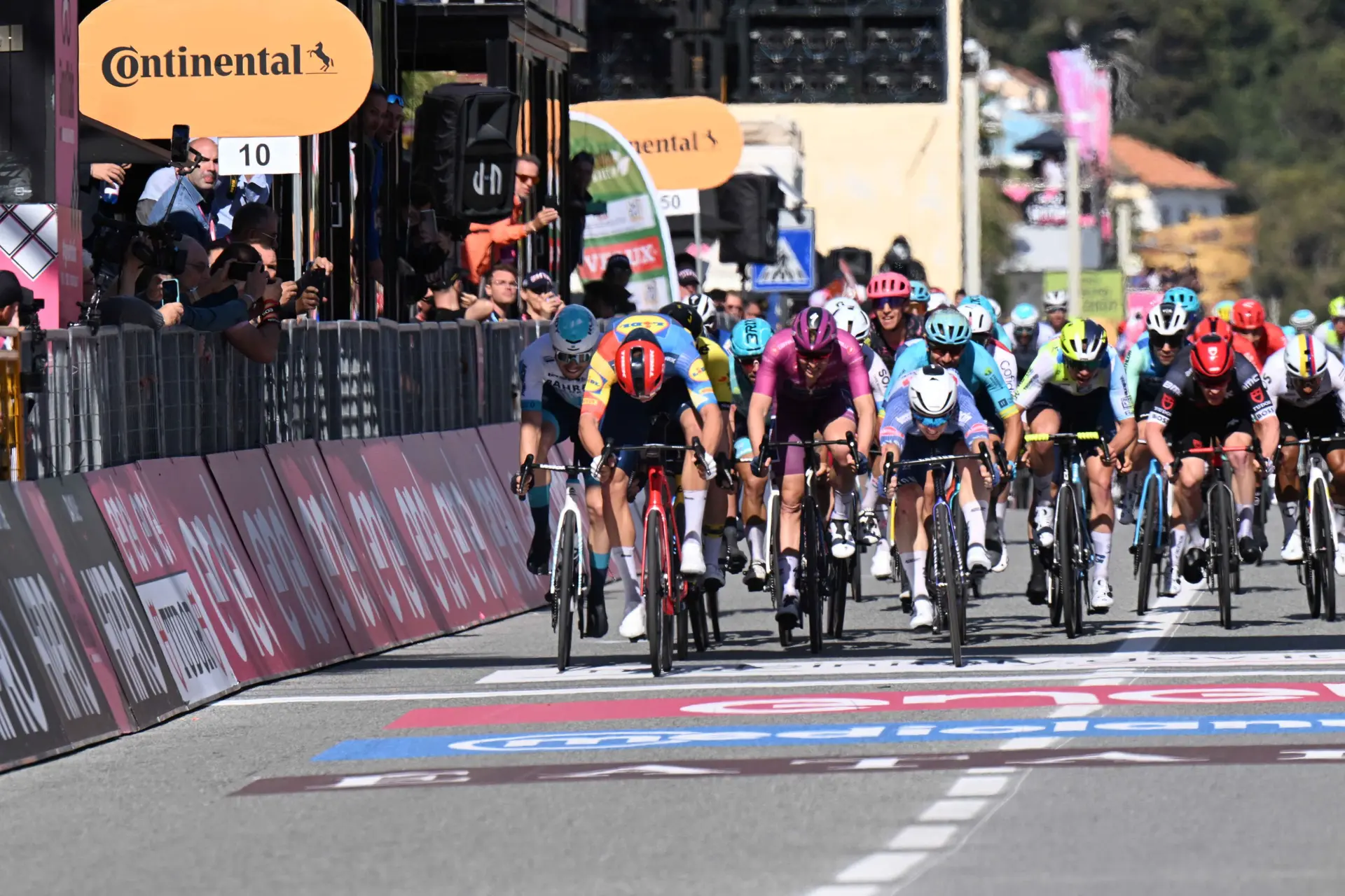 Etapa 5 Giro de Italia 2024 EN DIRECTO ) Otra oportunidad para los sprinters