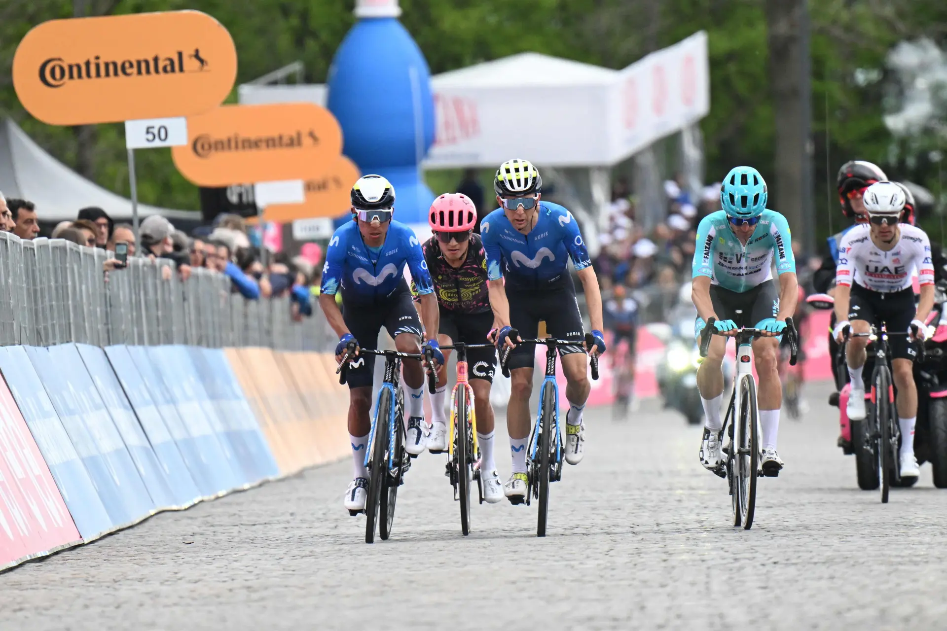 Nairo Quintana valora el triunfo del Movistar en la sexta jornada del Giro: "Llevamos a Pelayito adelante y ganamos la etapa"