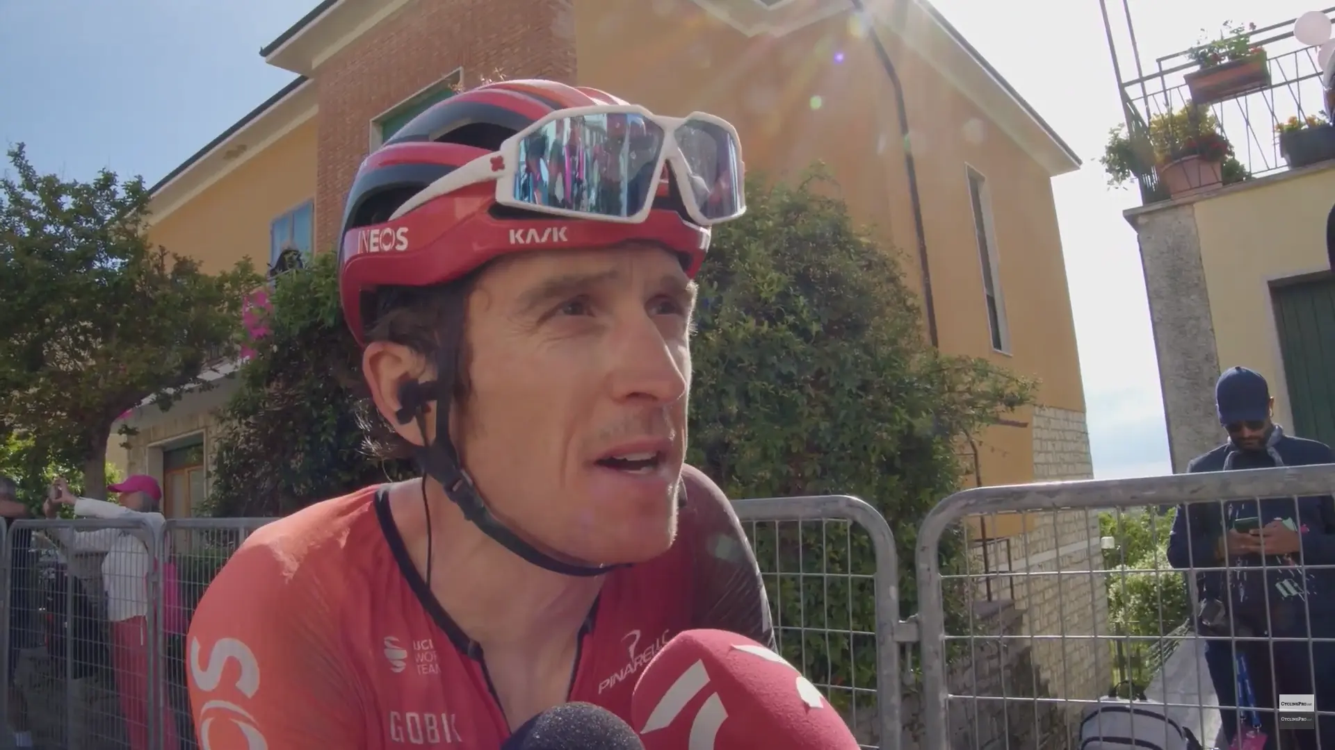 Geraint Thomas, descontento con el recorrido del Giro de Italia: "Somos como payasos en un circo. Ahora soy un viejo gruñón"