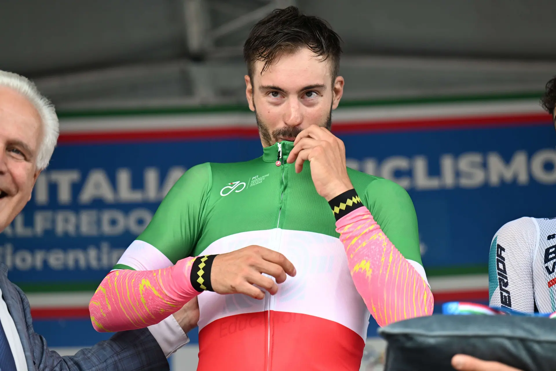Los 16 campeones nacionales que correrán el Tour de Francia 2024 - Aranburu, De Lie, Carapaz, Rui Costa, Bettiol, ...
