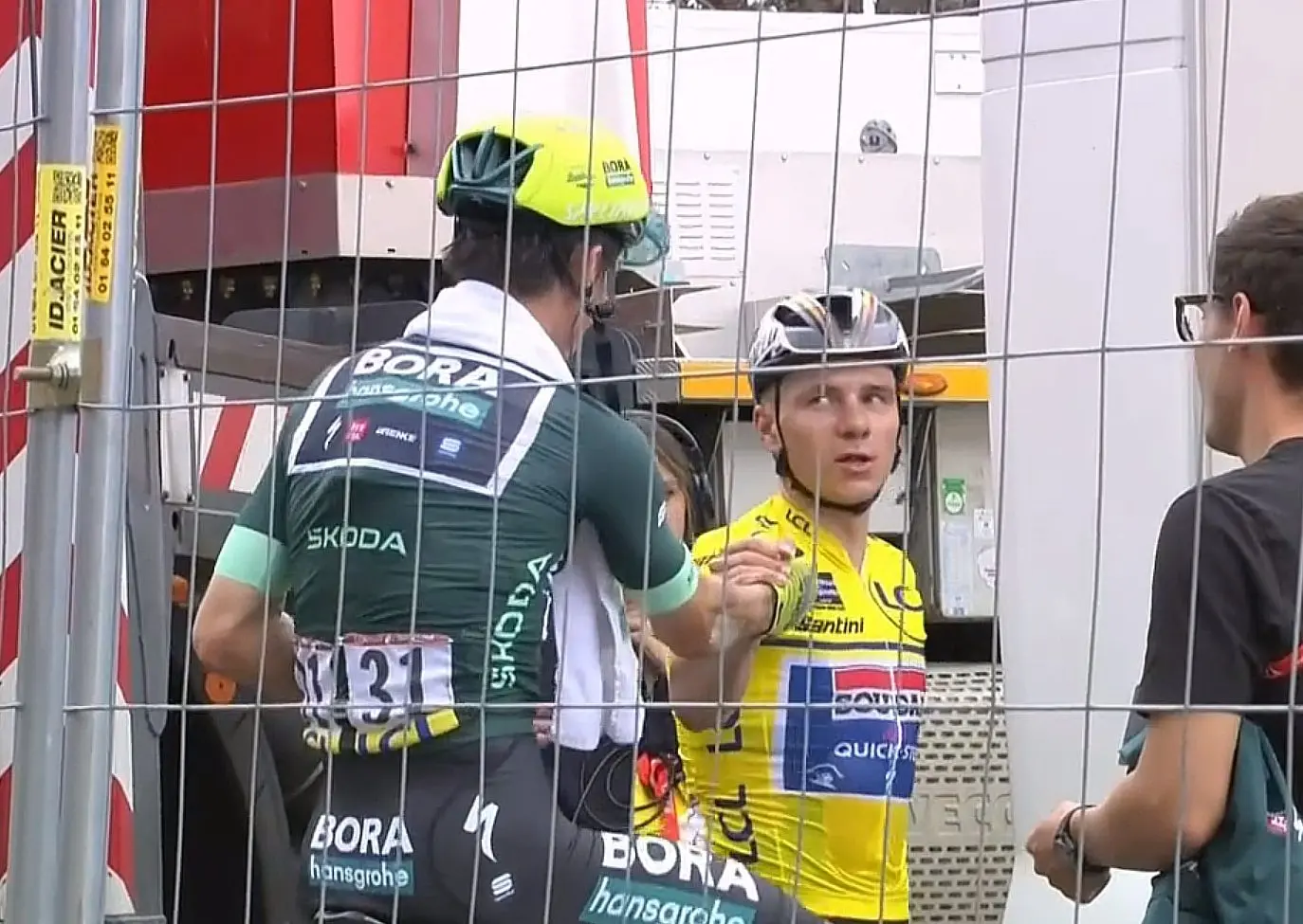 Primoz Roglic alimenta los rumores de Remco Evenepoel a Red Bull - BORA: "Es algo que aún no ha sucedido"