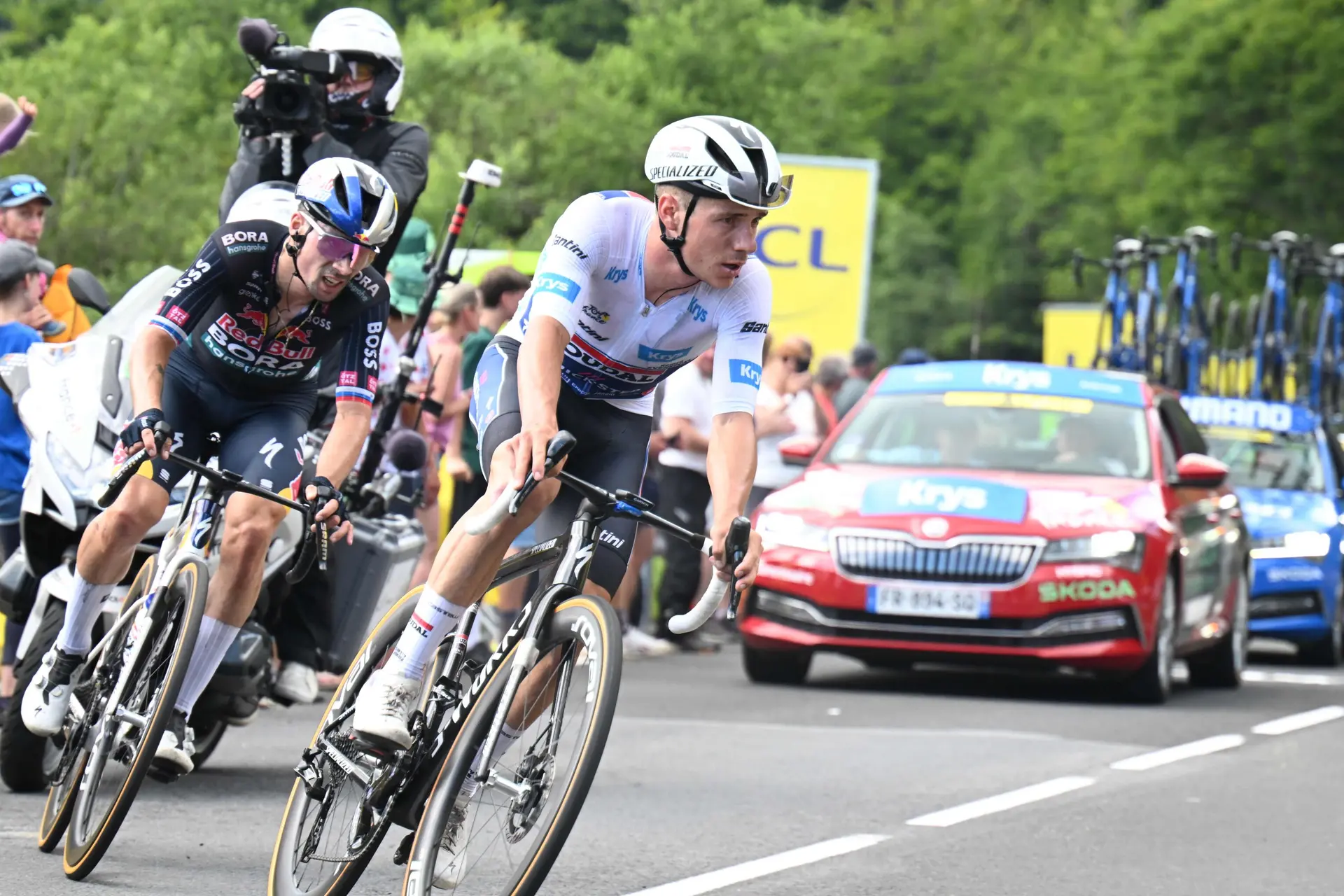 Un experto insta a Remco Evenepoel a pedir consejo a Primoz Roglic y Wout van Aert tras su accidente: "Será estimulante"