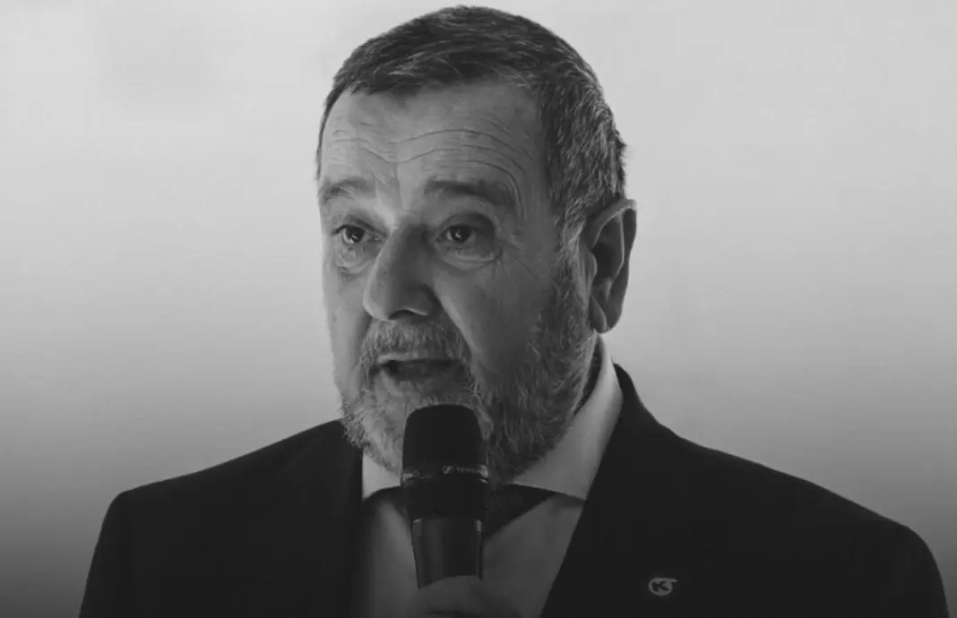 Fallece Manolo Azcona, figura clave de Kern Pharma y el ciclismo español
