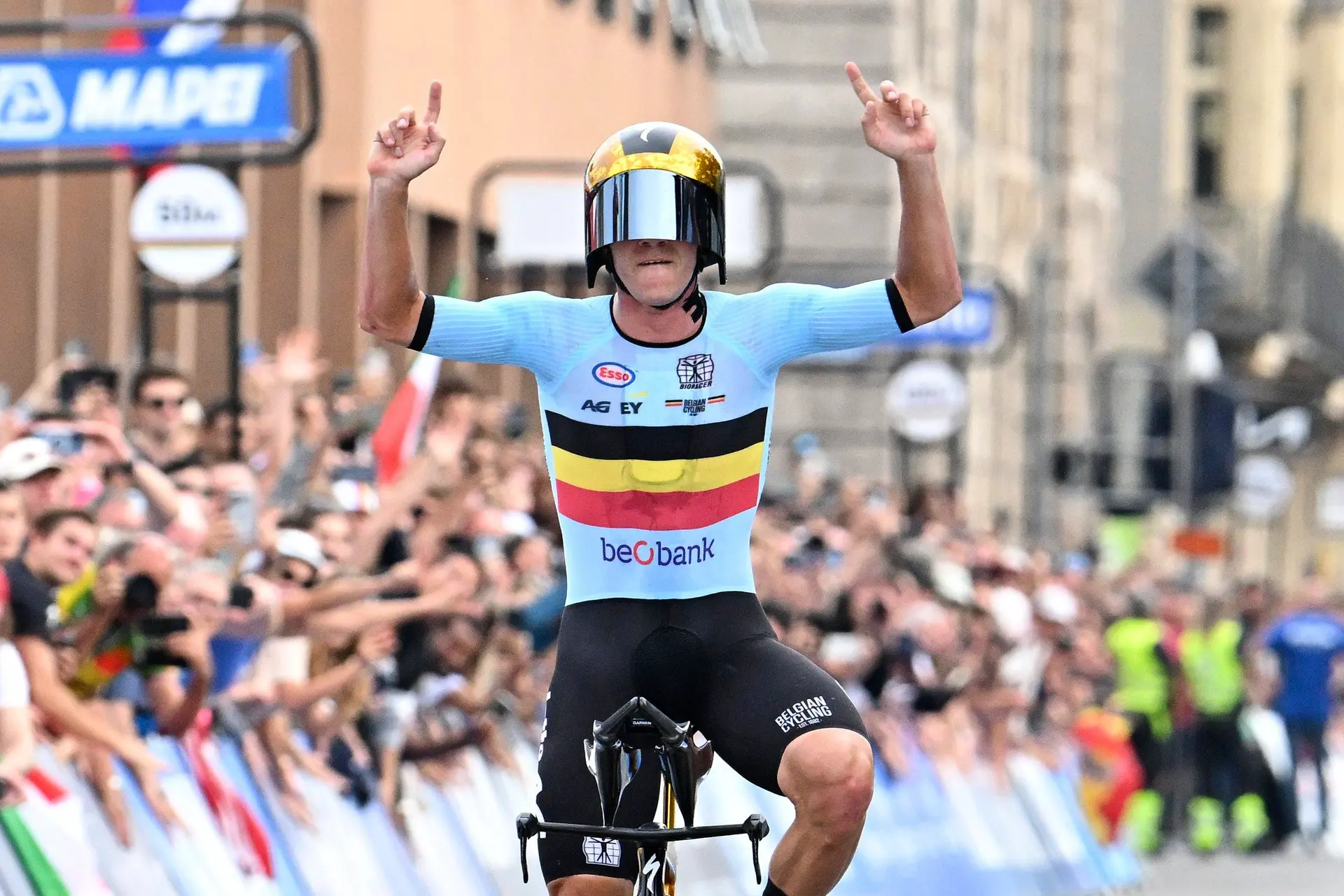 ¡Sigue siendo el rey! Remco Evenepoel revalida su título de campeón del mundo contrarreloj