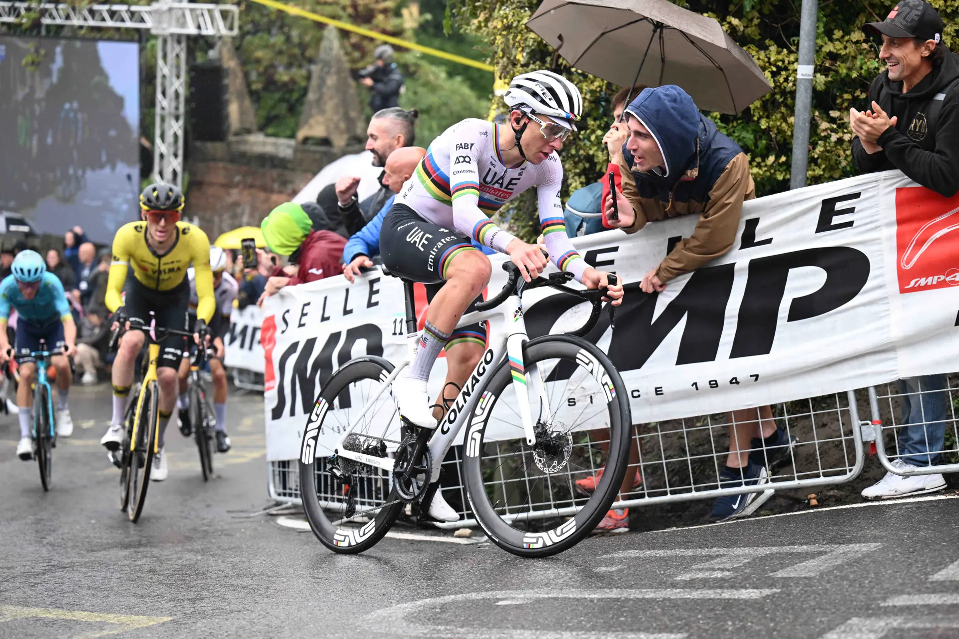 Descubra la lista de participantes de Il Lombardia 2024: Tadej Pogacar, Remco Evenepoel, Primoz Roglic, Enric Mas y Nairo Quintana