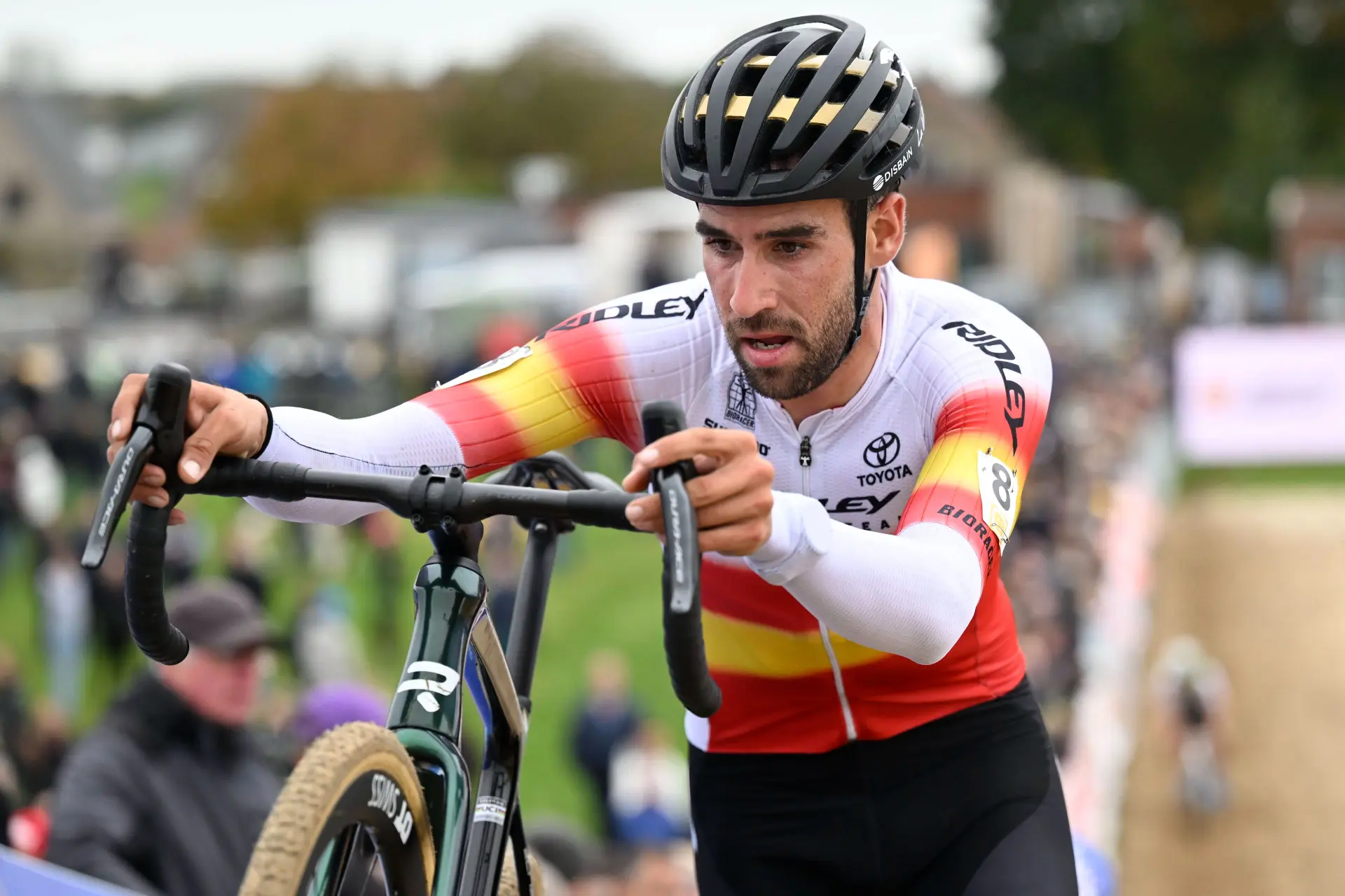 ¡Podio para Felipe Orts en el Flandriencross Hamme! Niels Vandeputte da la sorpresa