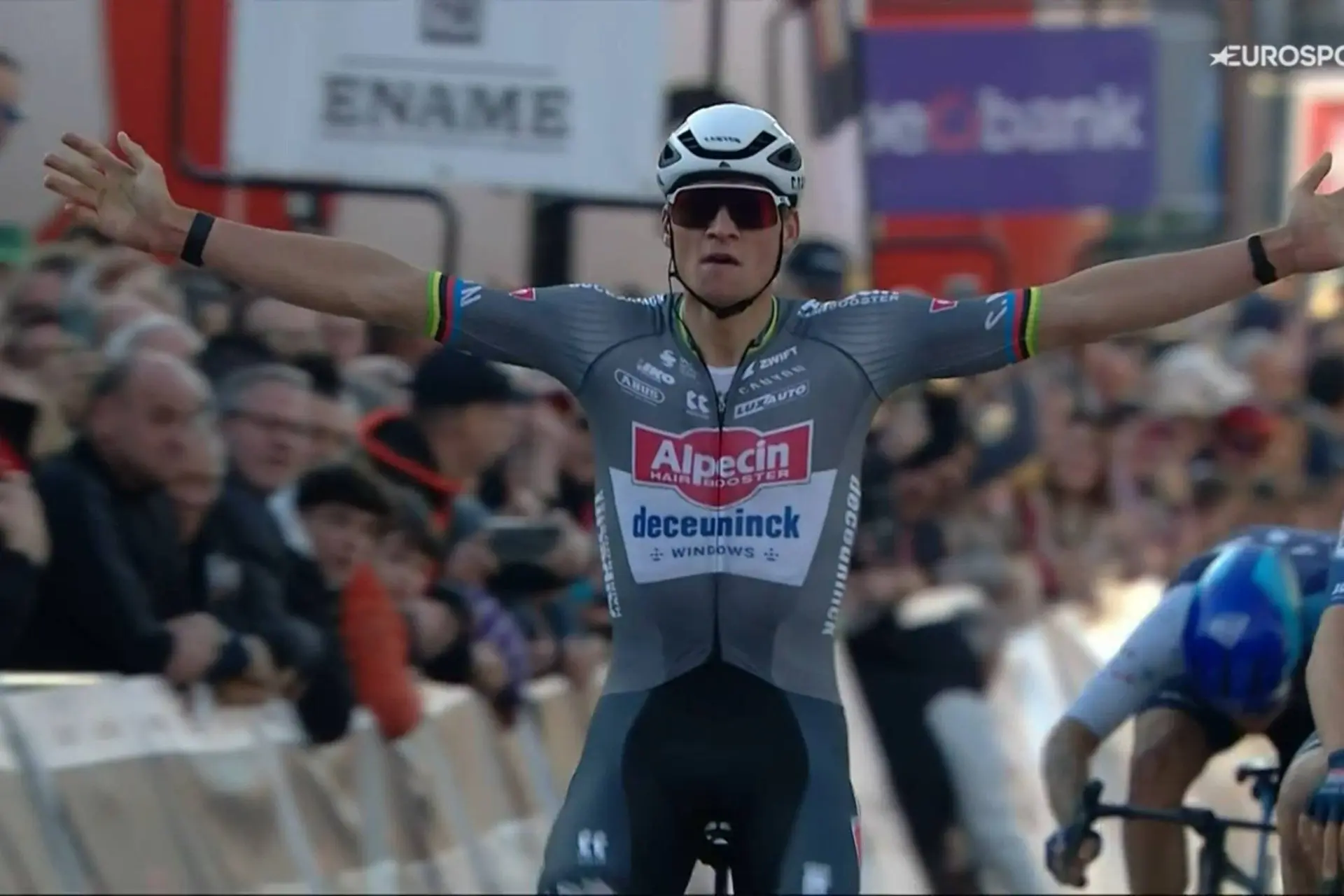 Mathieu van der Poel, tras ganar Le Samyn 2025: "Les dije a mis compañeros que iba a ir a por todas"