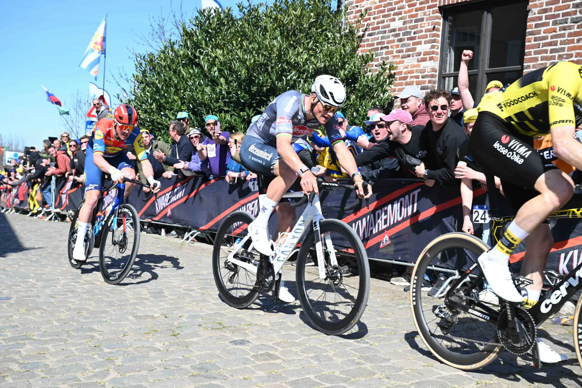 ¡Alarma con Van der Poel a pocos días de la París-Roubaix!: "Su recuperación aún..."
