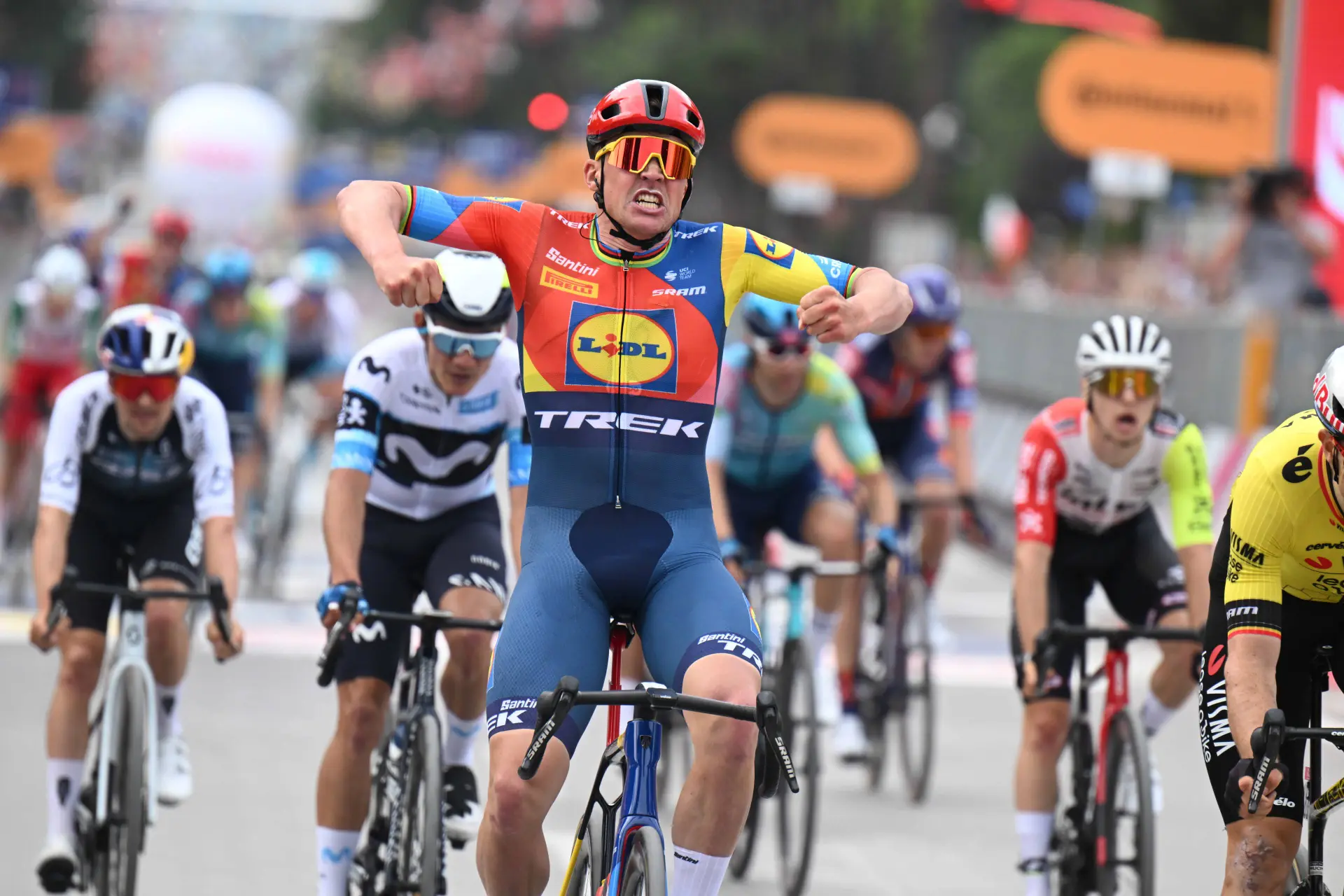 PREVIA Y FAVORITOS | Etapa 1 Vuelta a España 2025: Orluis Aular para Movistar ante los terribles Philipsen y Pedersen