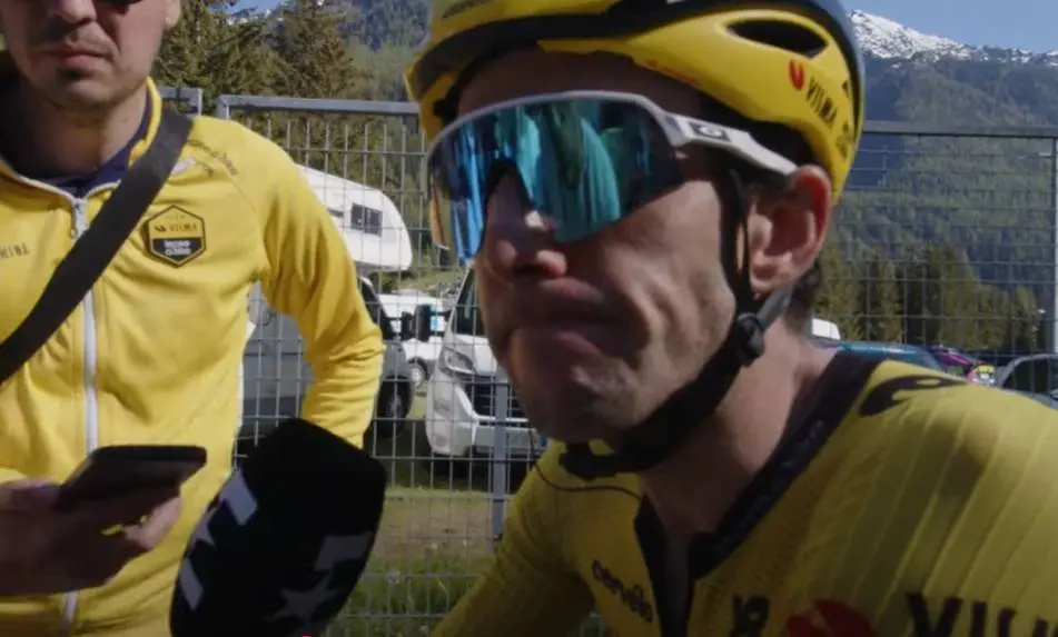"Del Toro y Carapaz son demasiados explosivos": Simon Yates admite su derrota en el Giro de Italia