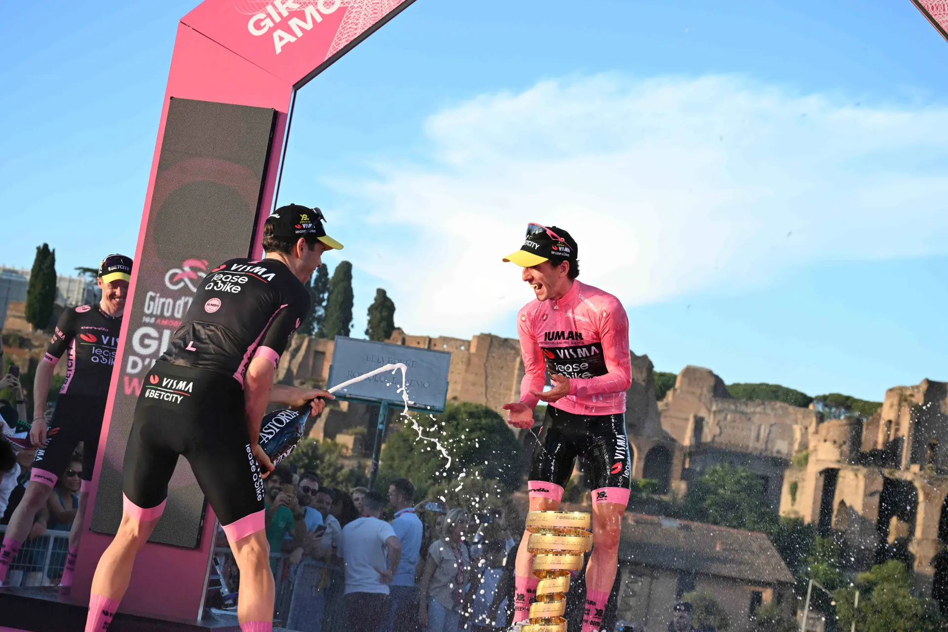 Wout van Aert, el gregario de Visma: "Ahora descansará para ir preparándose para el Tour de Francia"