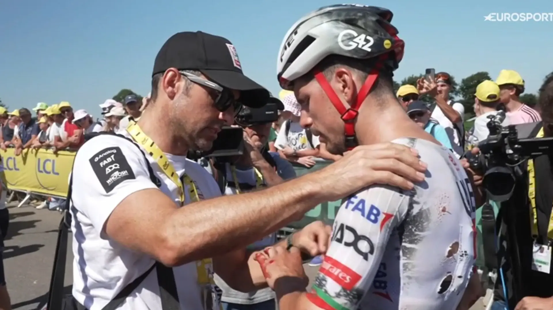 Ojo a la posible causa de la caída de João Almeida en el Tour de Francia