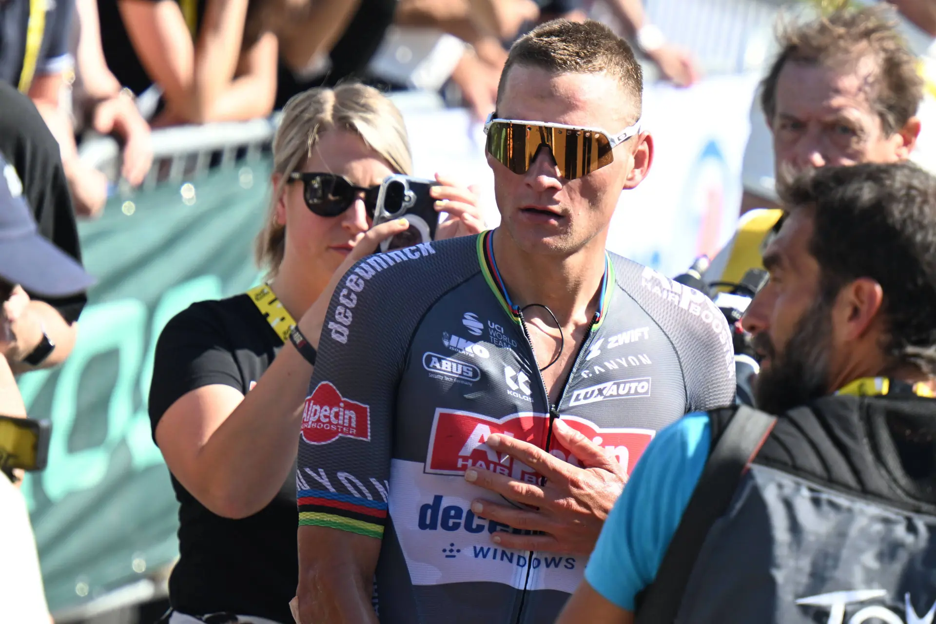 ¡Os contamos el duro motivo por el que Mathieu van der Poel abandona el Tour de Francia!