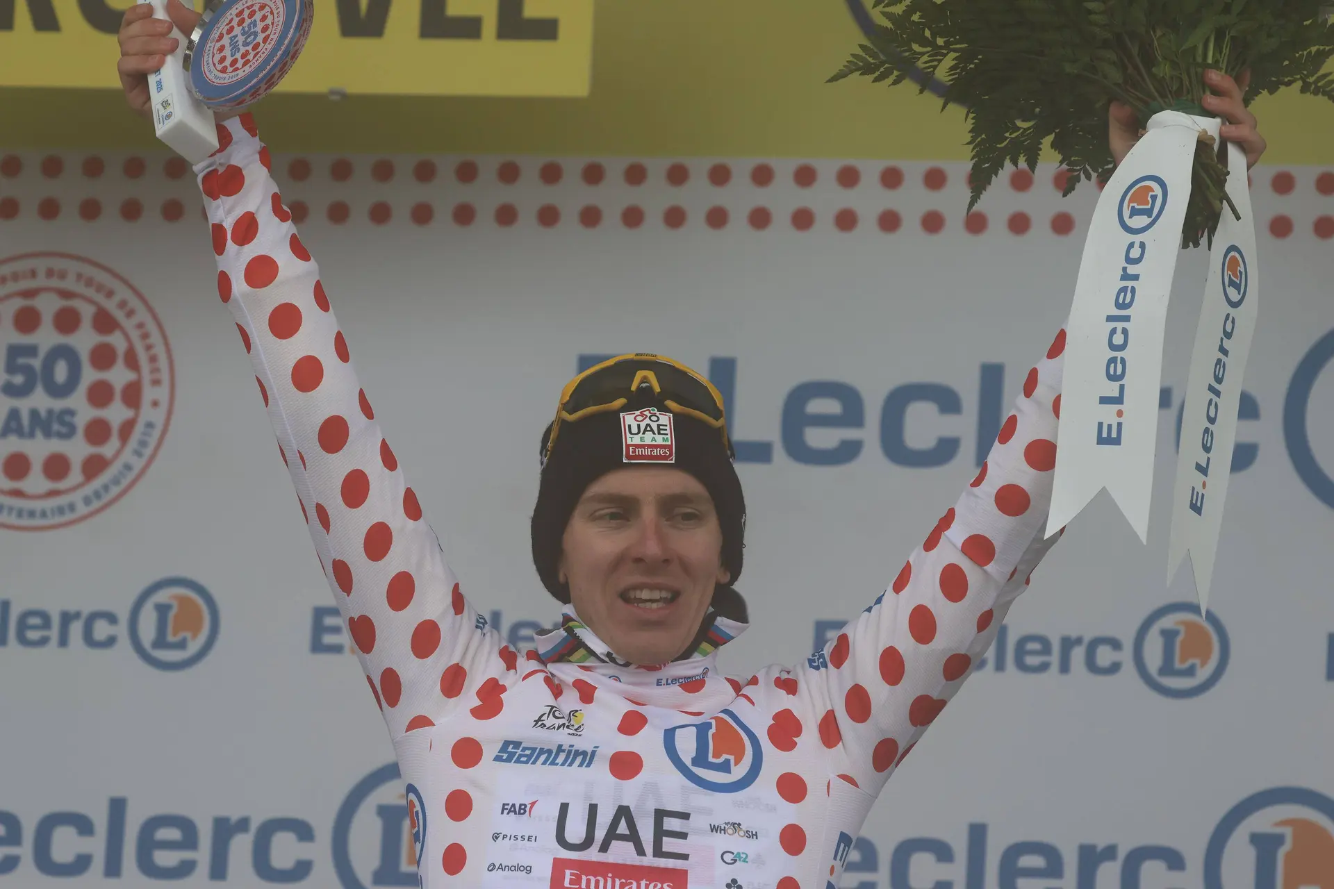 El hito histórico del que nadie habla que ha conseguido Tadej Pogacar en el Tour de Francia 2025