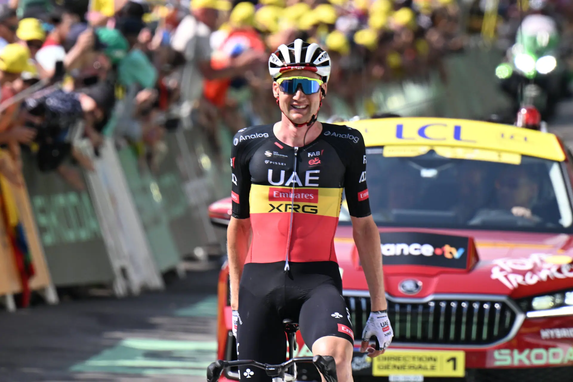 Tour de Francia: ¡Triunfo heroico de Tim Wellens para UAE con un ataque a 43 km de meta!