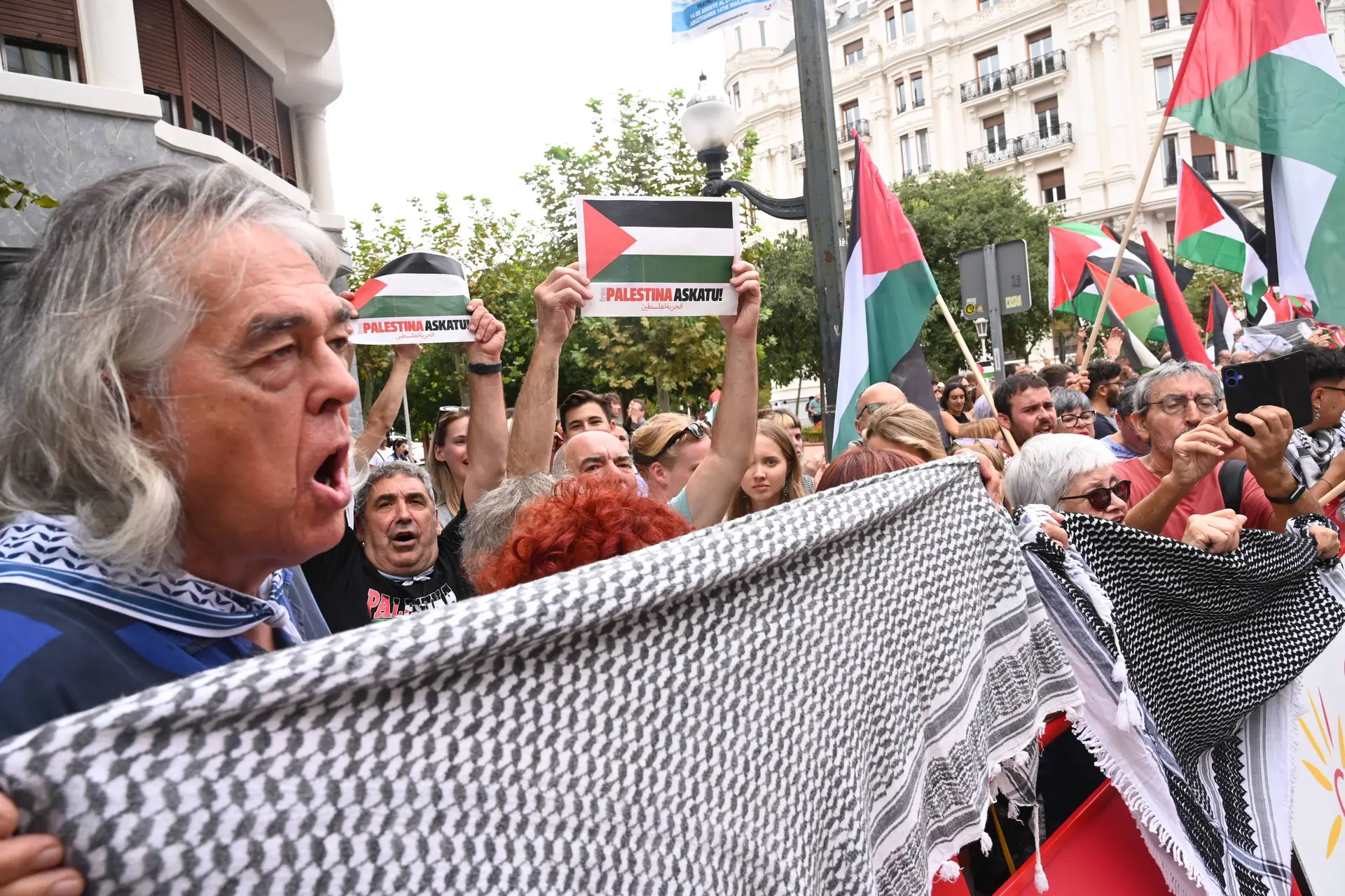 Las protestas contra Israel logran cargarse la etapa de Bilbao de la Vuelta a España