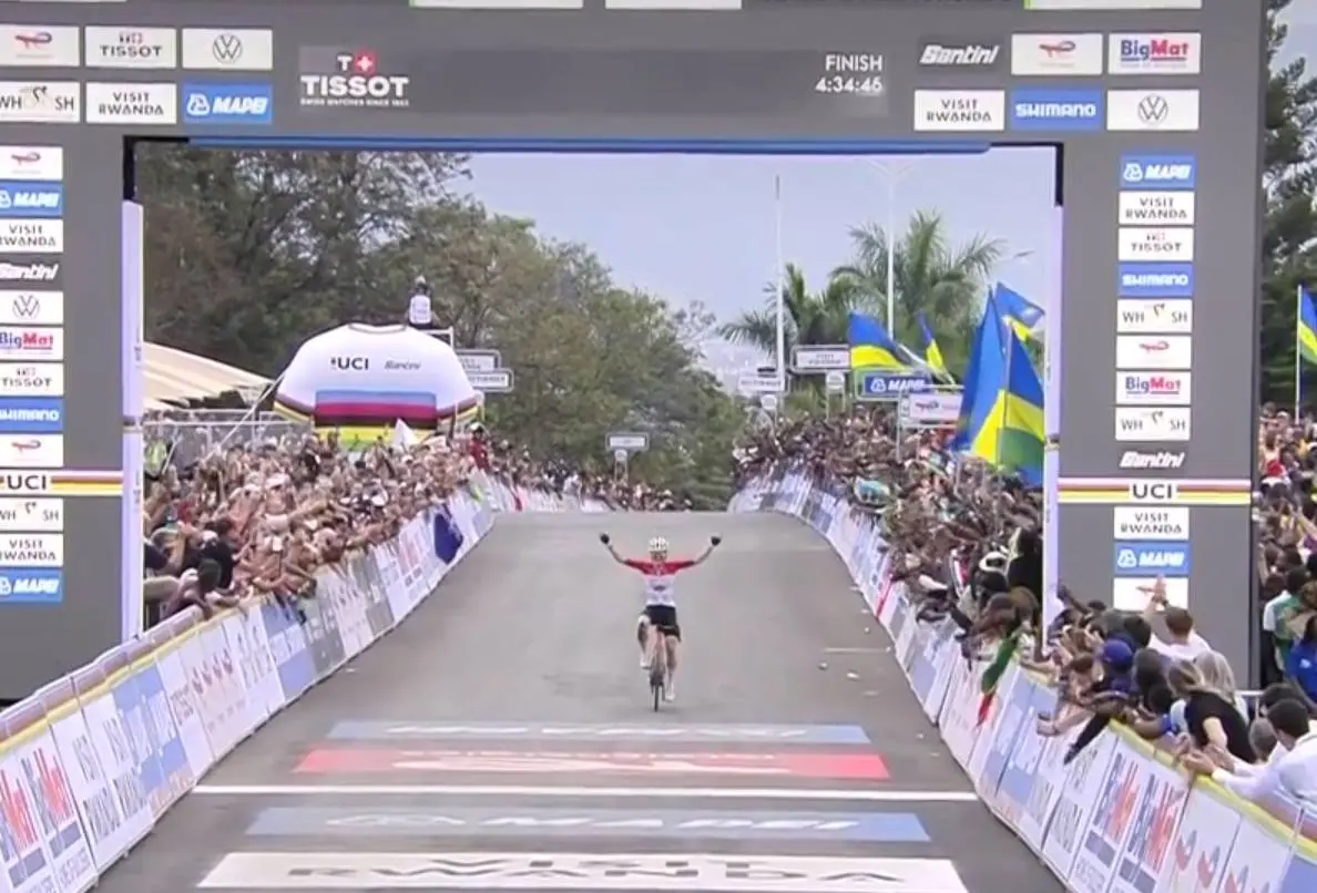 Resultados Mundial de Kigali Femenino 2025 | ¡Mavi García, bronce histórico a sus 41 años! Magdeleine Vallieres, oro