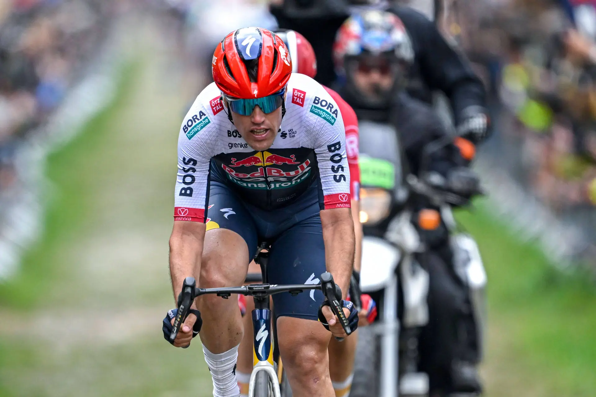 Mercado ciclista: la estrella que Movistar Team podría rescatar de cara a 2026