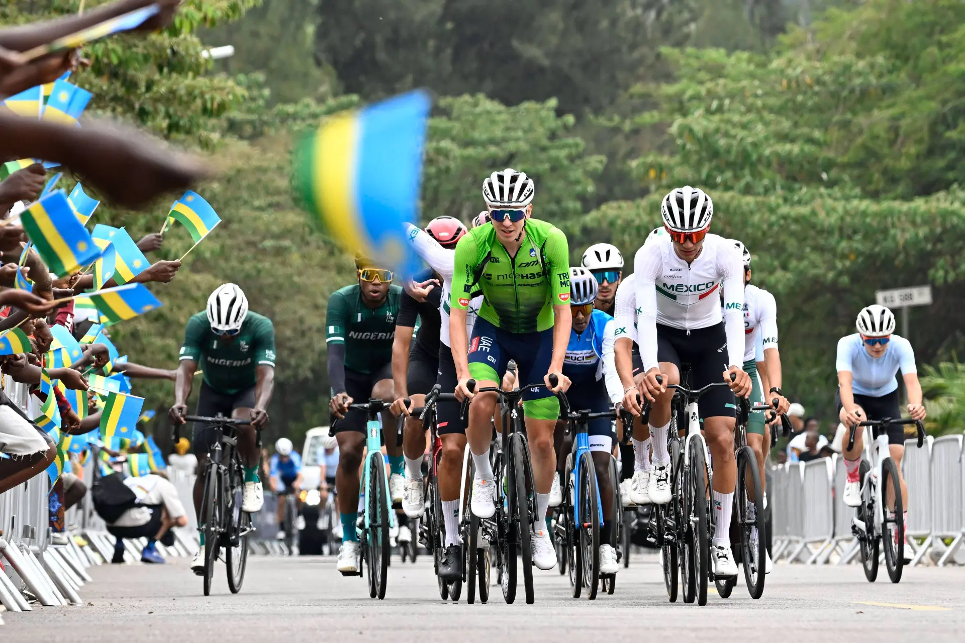 En DIRECTO | Mundial de Kigali 2025: Ayuso y Del Toro en busca de la gloria de Tadej Pogacar